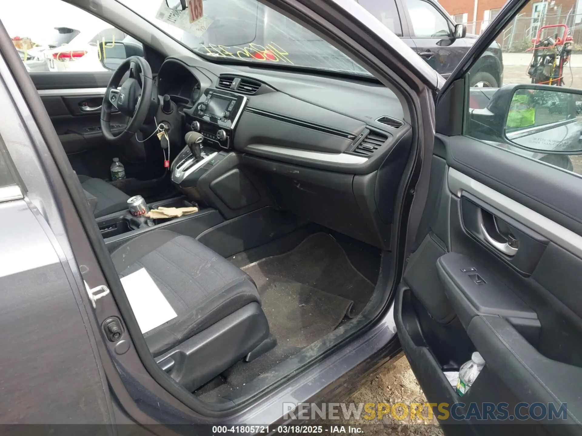 5 Photograph of a damaged car 2HKRW6H34KH219010 HONDA CR-V 2019