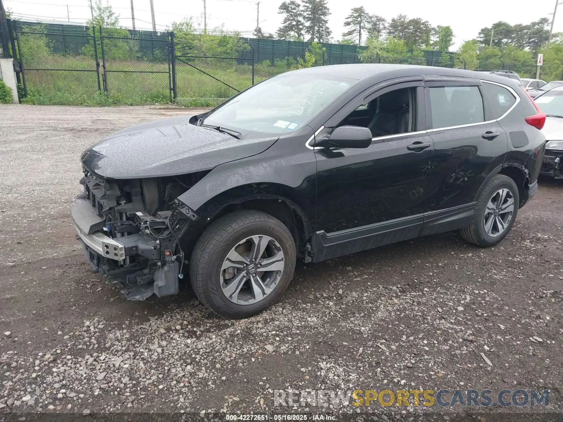 2 Photograph of a damaged car 2HKRW6H36KH219848 HONDA CR-V 2019