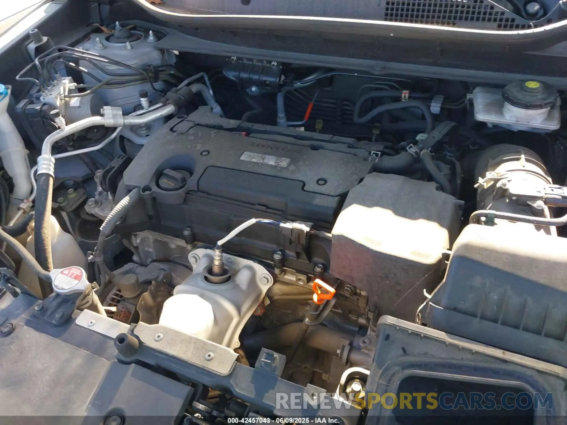 10 Photograph of a damaged car 2HKRW6H36KH221499 HONDA CR-V 2019
