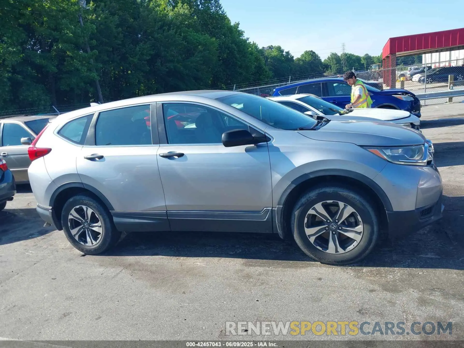 13 Photograph of a damaged car 2HKRW6H36KH221499 HONDA CR-V 2019