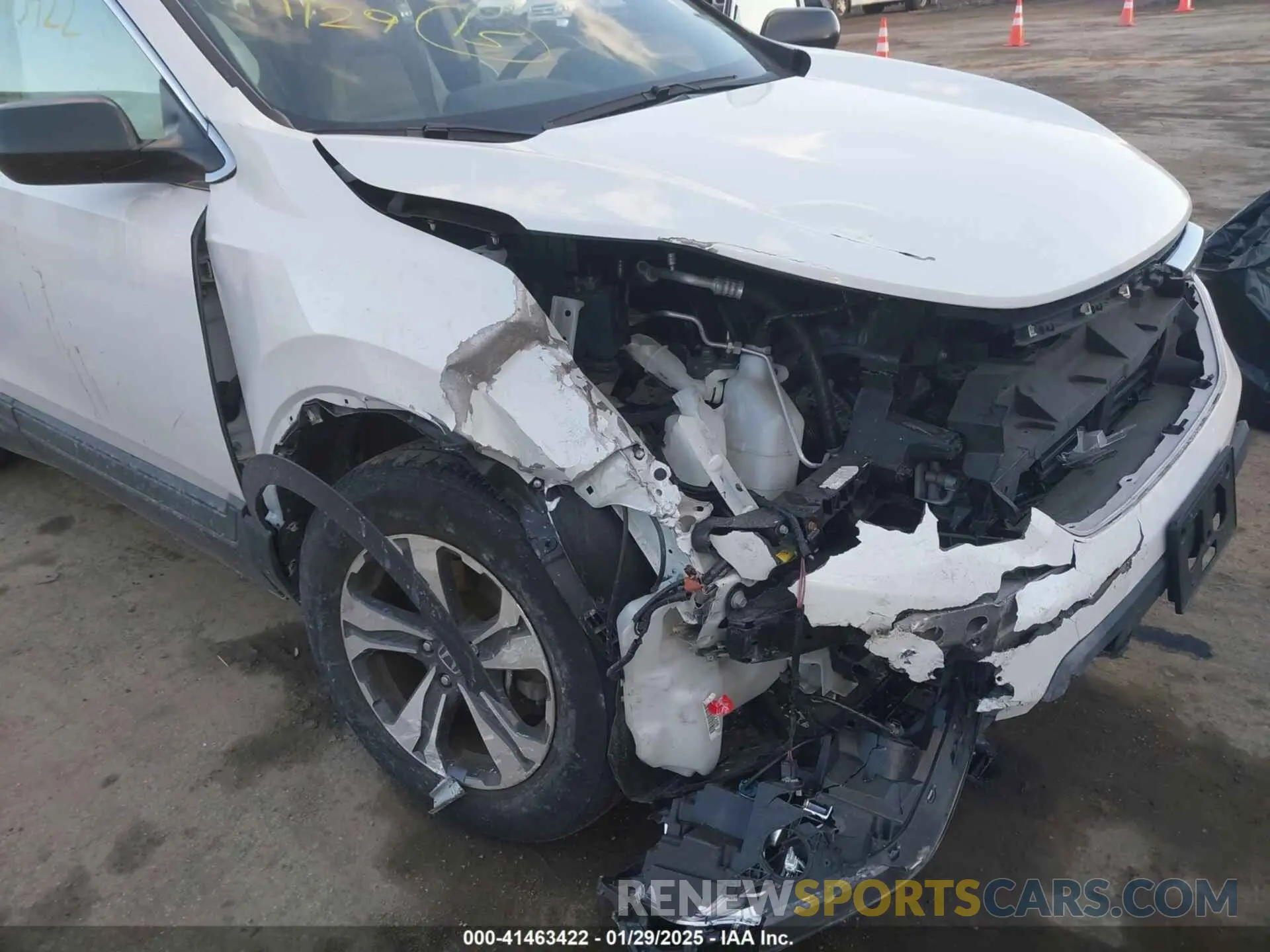 6 Photograph of a damaged car 2HKRW6H36KH230378 HONDA CR-V 2019