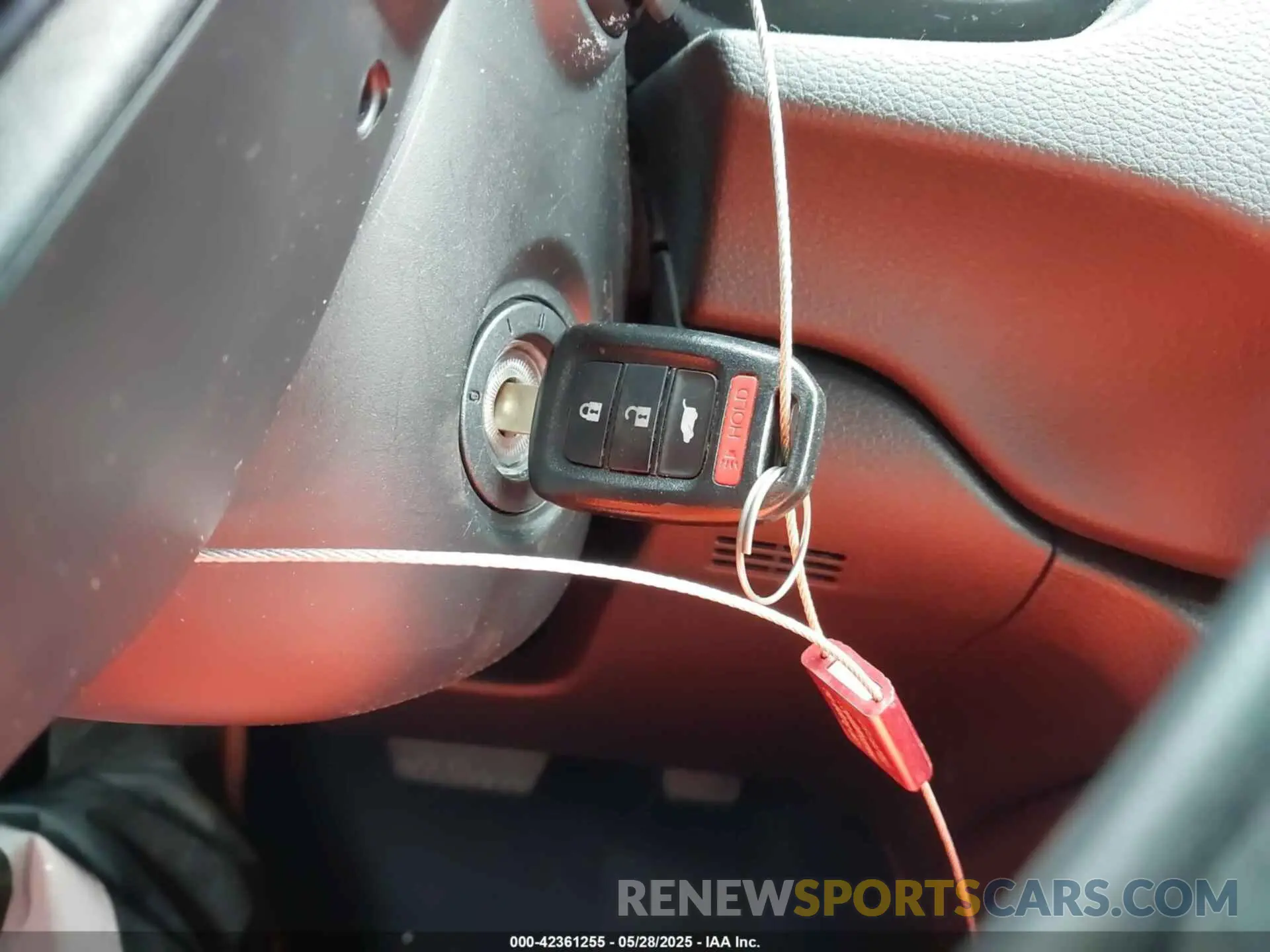 11 Photograph of a damaged car 2HKRW6H38KH203442 HONDA CR-V 2019