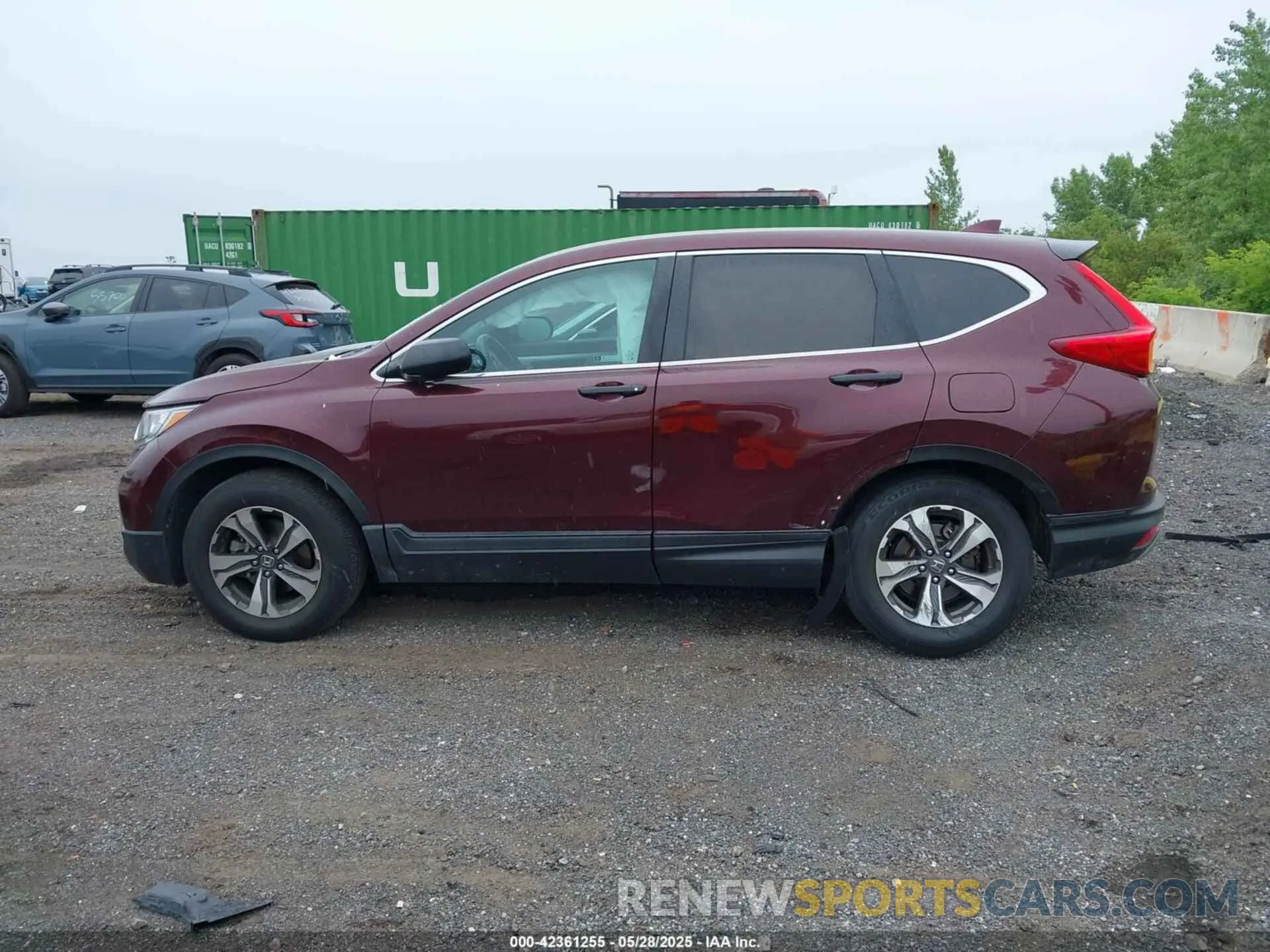 14 Photograph of a damaged car 2HKRW6H38KH203442 HONDA CR-V 2019