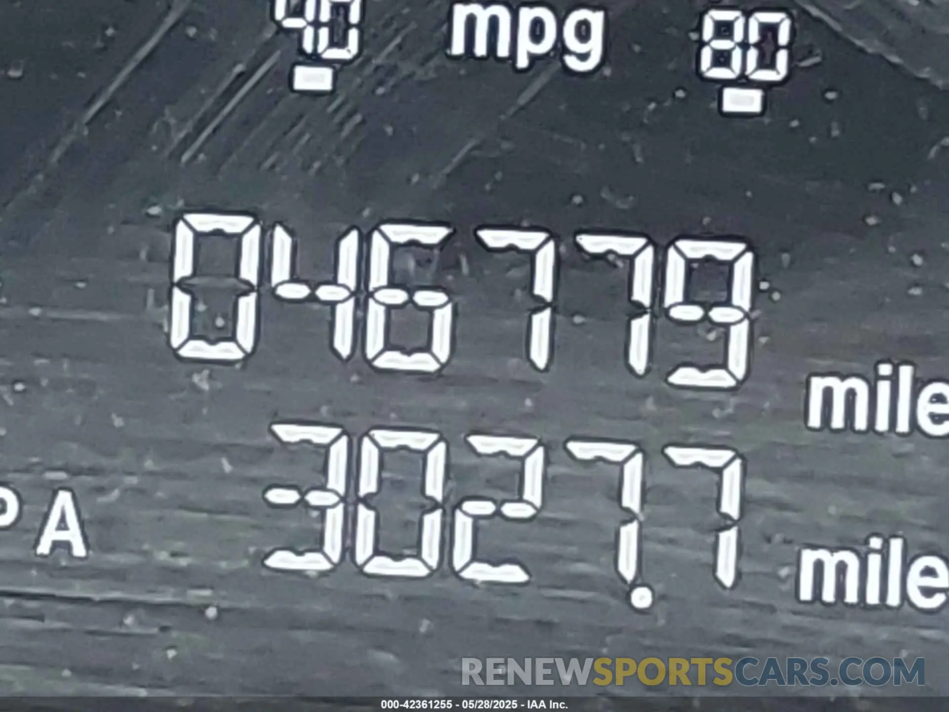 15 Photograph of a damaged car 2HKRW6H38KH203442 HONDA CR-V 2019