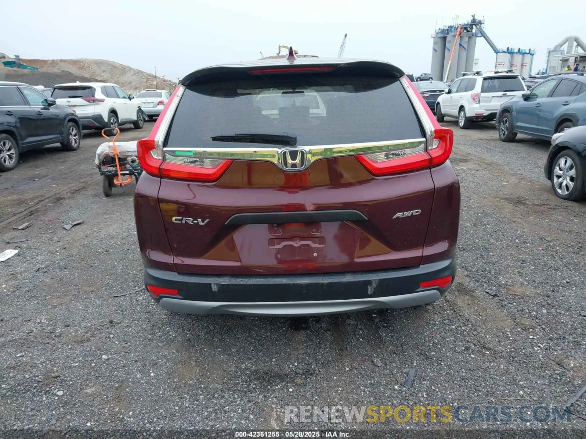 16 Photograph of a damaged car 2HKRW6H38KH203442 HONDA CR-V 2019