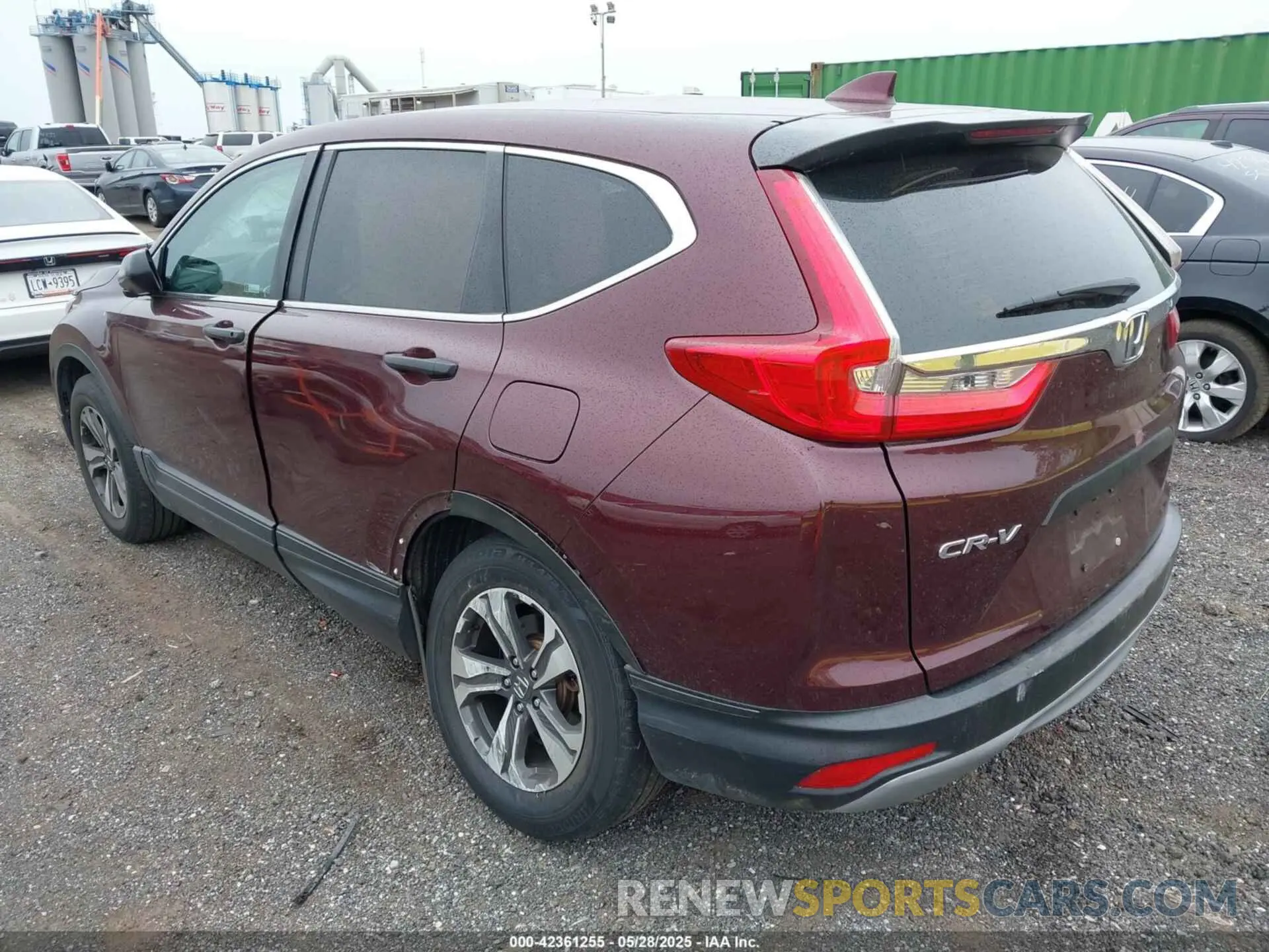 3 Photograph of a damaged car 2HKRW6H38KH203442 HONDA CR-V 2019