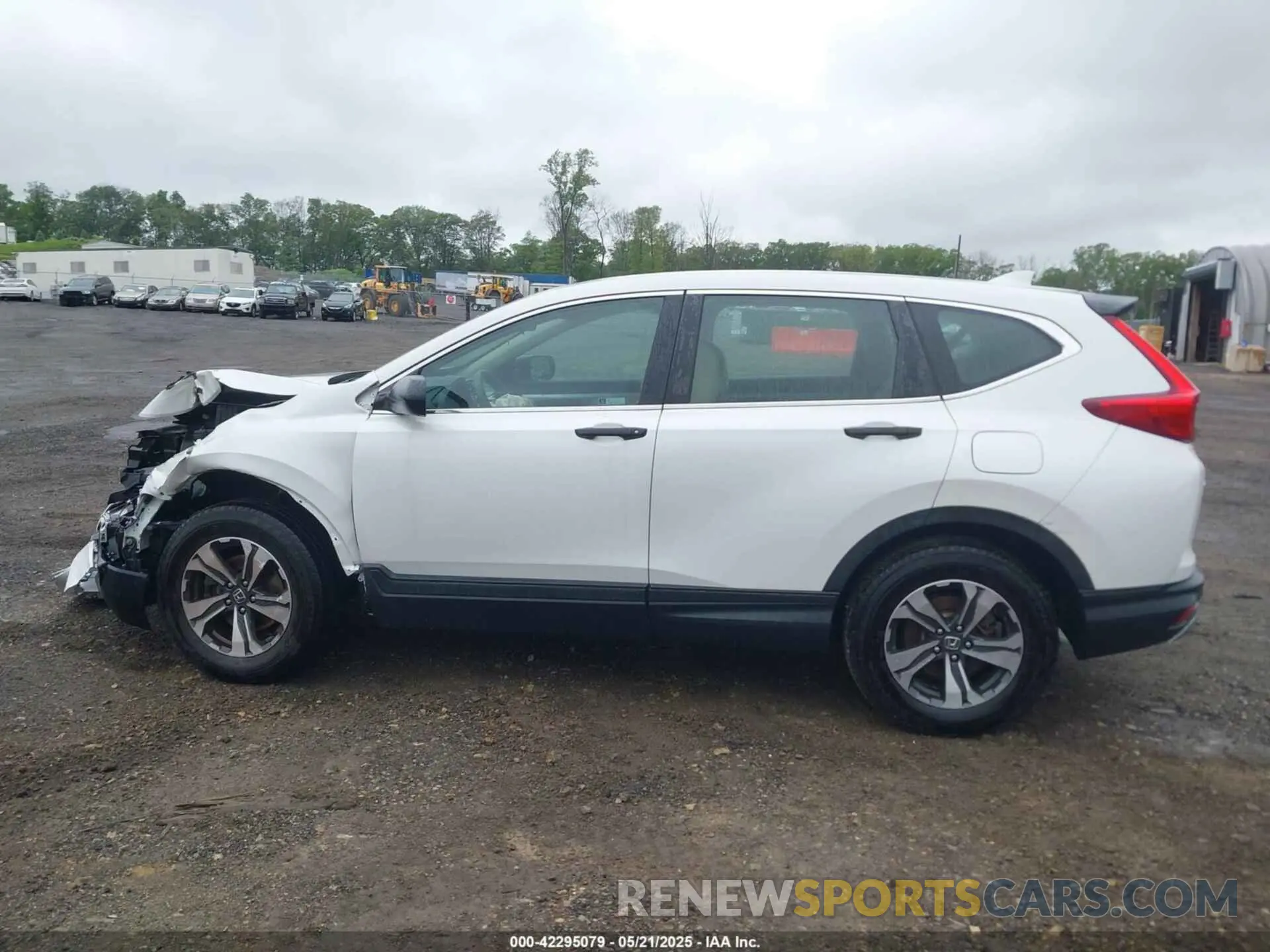 14 Photograph of a damaged car 2HKRW6H39KH229256 HONDA CR-V 2019