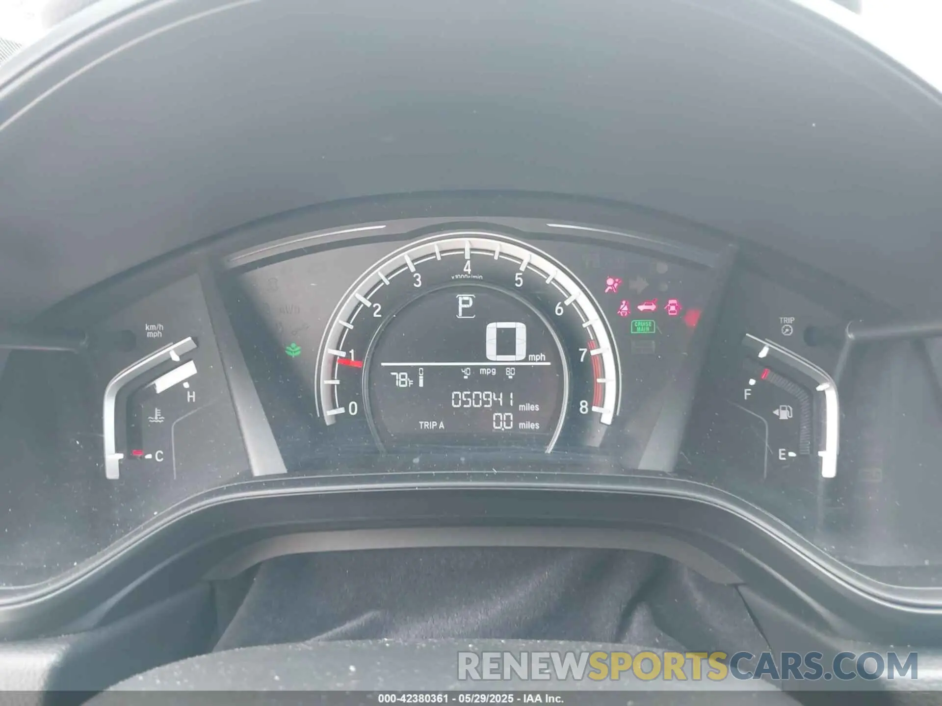 7 Photograph of a damaged car 2HKRW6H3XKH208867 HONDA CR-V 2019