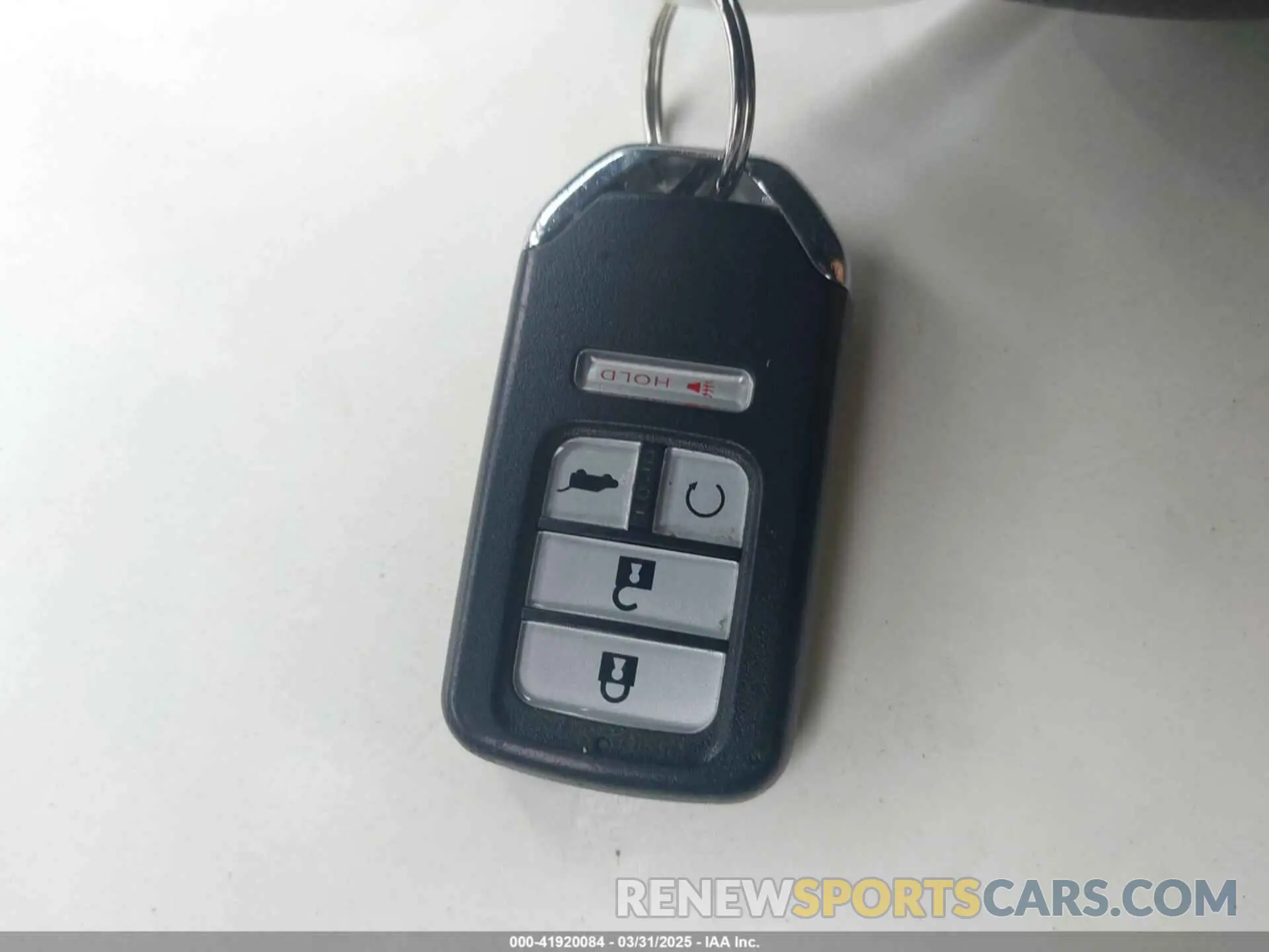 11 Photograph of a damaged car 5J6RW1H50KA009753 HONDA CR-V 2019