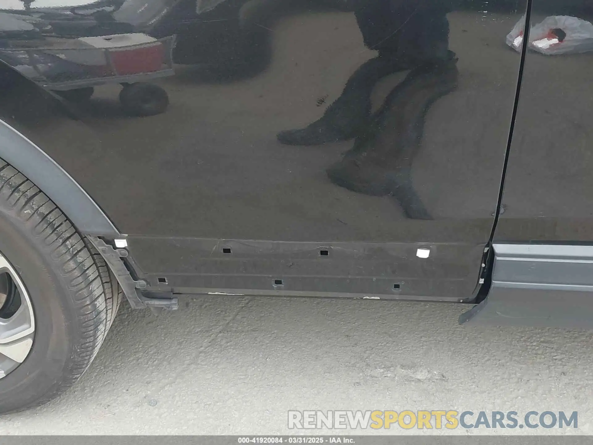 15 Photograph of a damaged car 5J6RW1H50KA009753 HONDA CR-V 2019