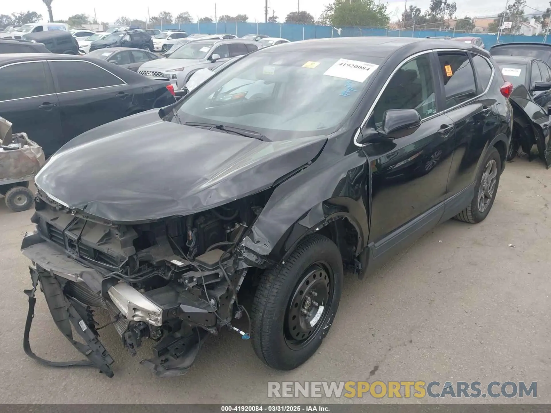 2 Photograph of a damaged car 5J6RW1H50KA009753 HONDA CR-V 2019
