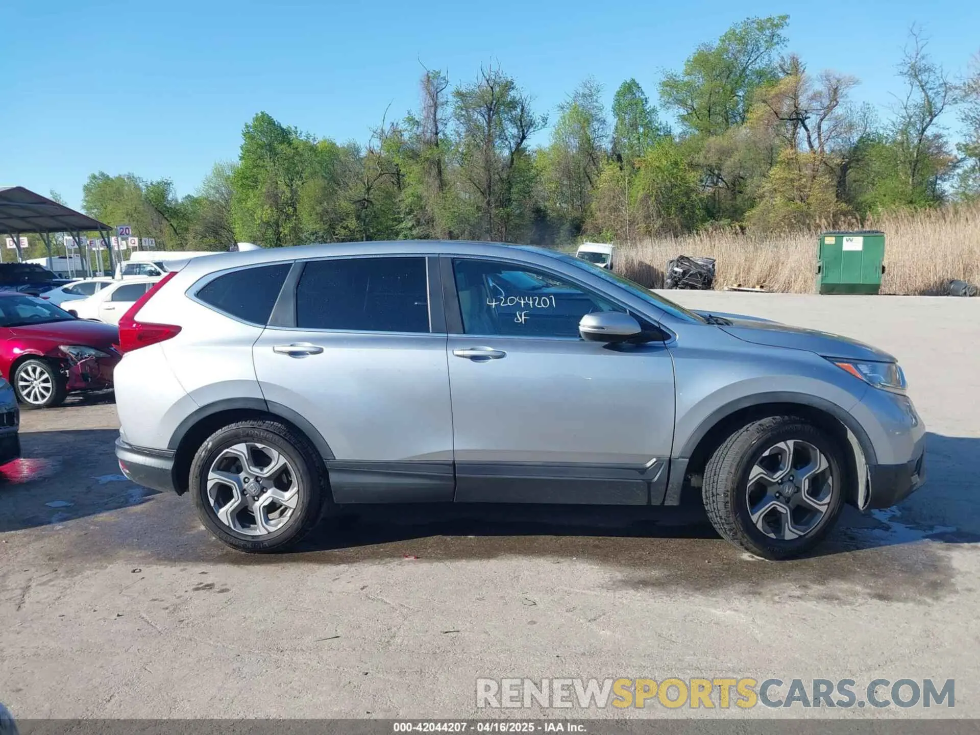 13 Photograph of a damaged car 5J6RW1H50KA012894 HONDA CR-V 2019