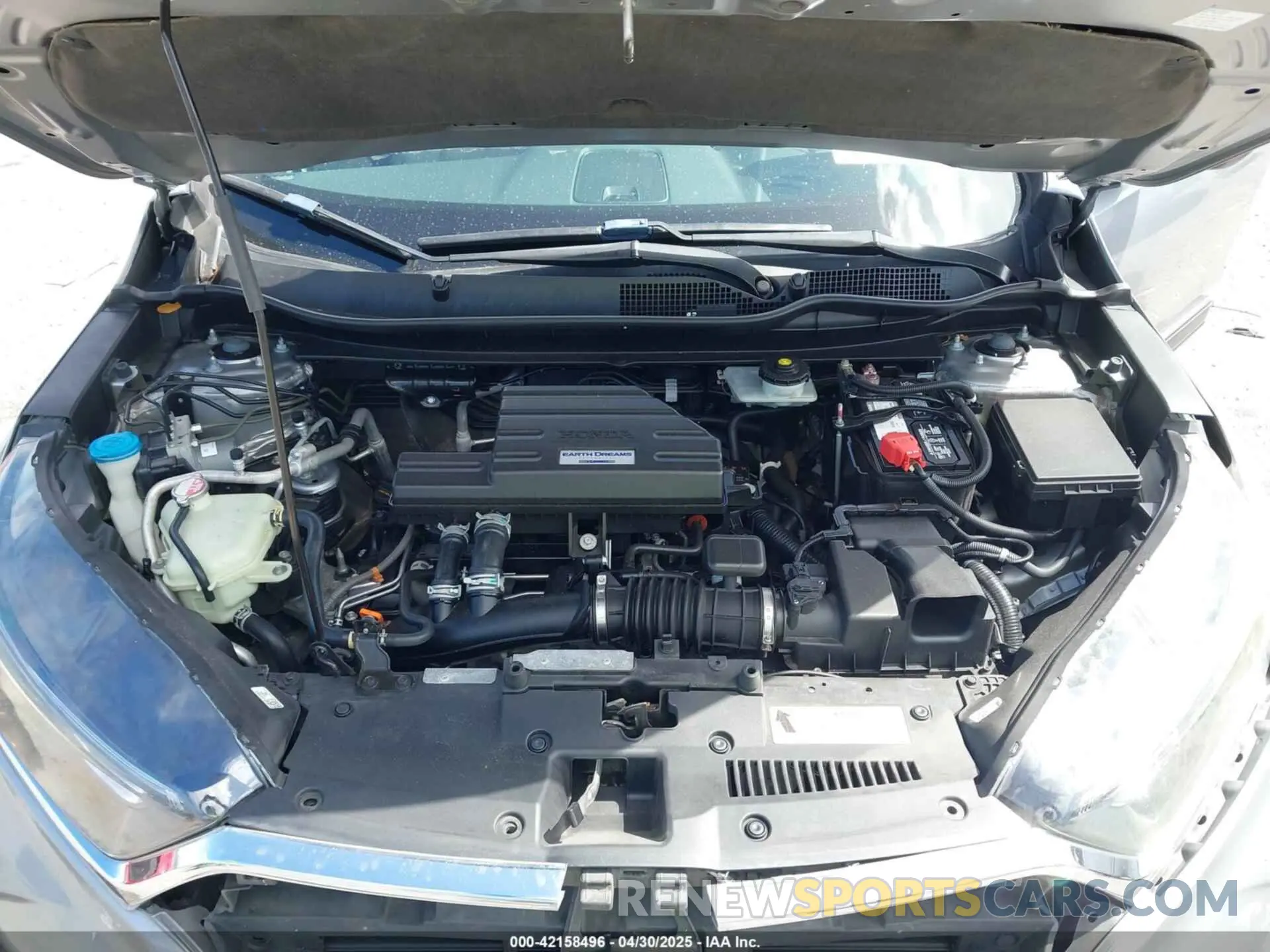10 Photograph of a damaged car 5J6RW1H51KA008613 HONDA CR-V 2019