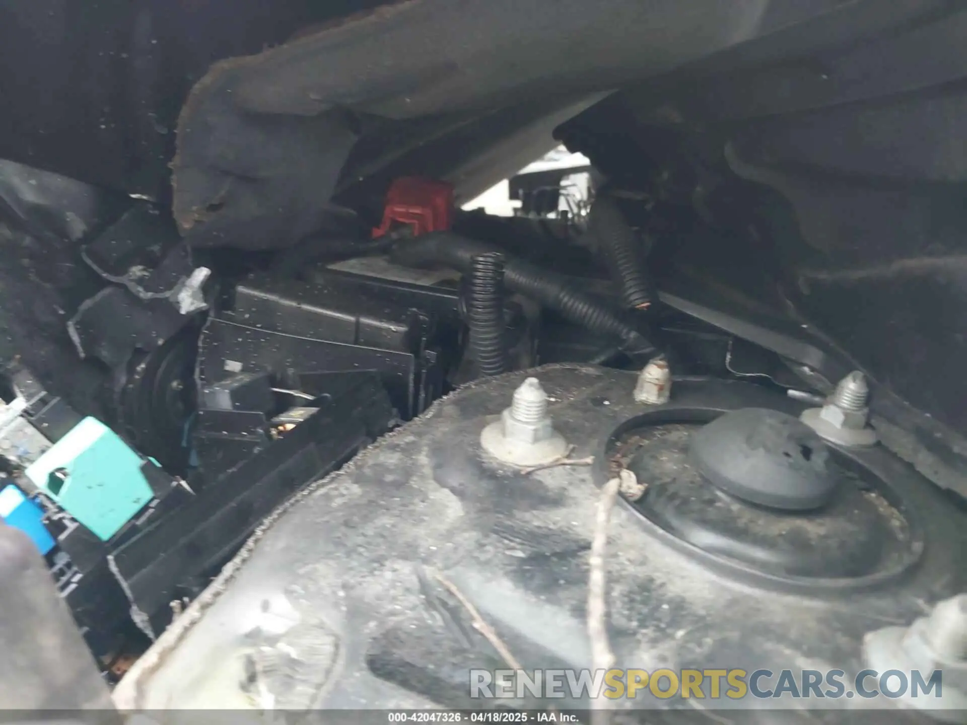 10 Photograph of a damaged car 5J6RW1H52KA020706 HONDA CR-V 2019