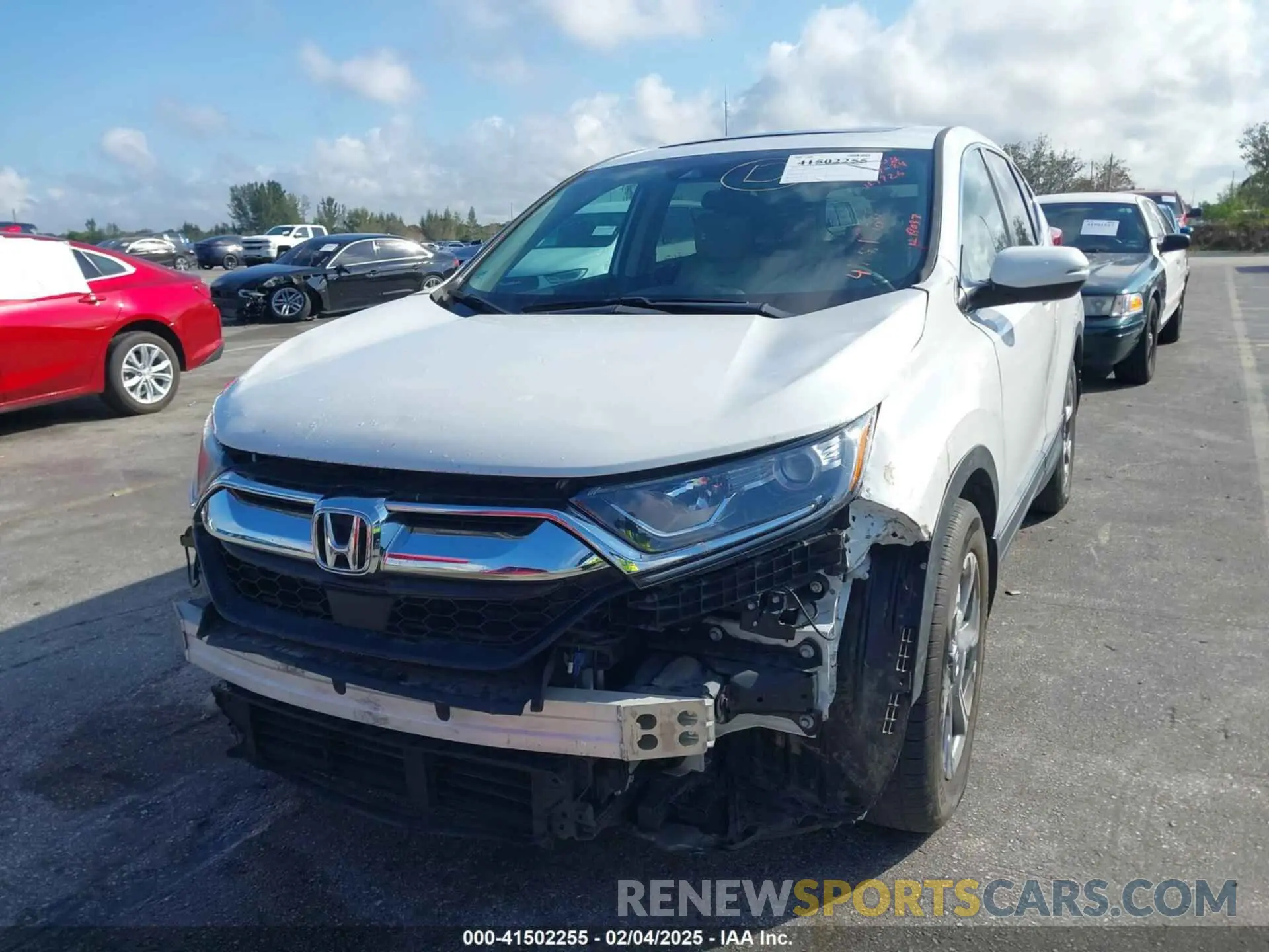 6 Photograph of a damaged car 5J6RW1H54KA017726 HONDA CR-V 2019