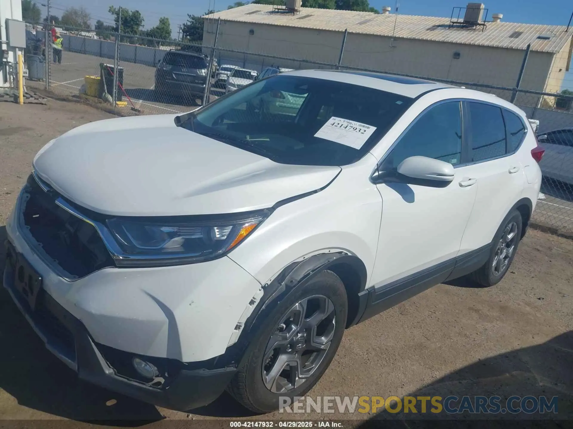 2 Photograph of a damaged car 5J6RW1H54KA020531 HONDA CR-V 2019
