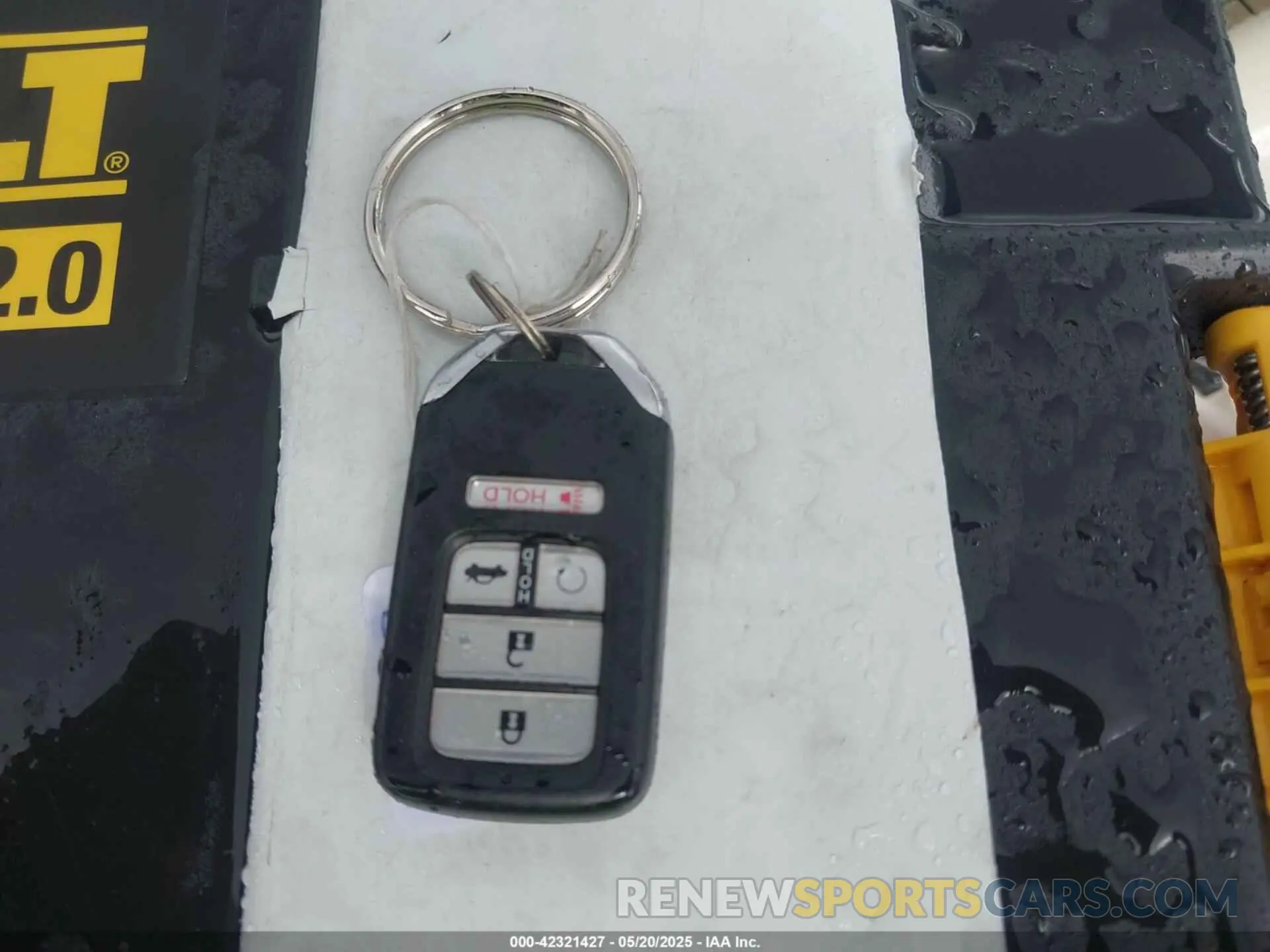 11 Photograph of a damaged car 5J6RW1H55KA005410 HONDA CR-V 2019