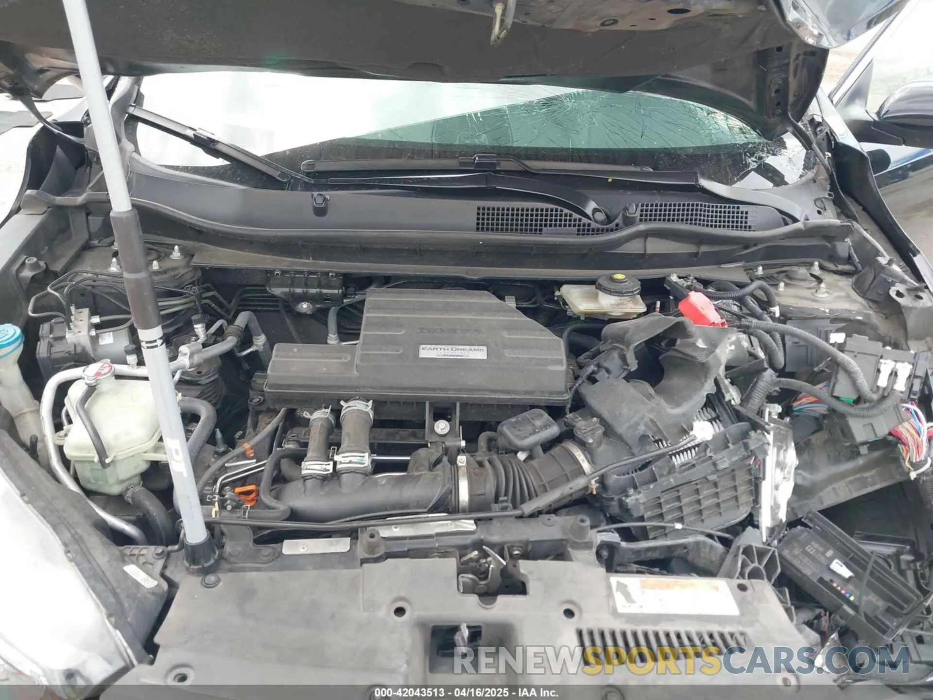 10 Photograph of a damaged car 5J6RW1H56KA030445 HONDA CR-V 2019