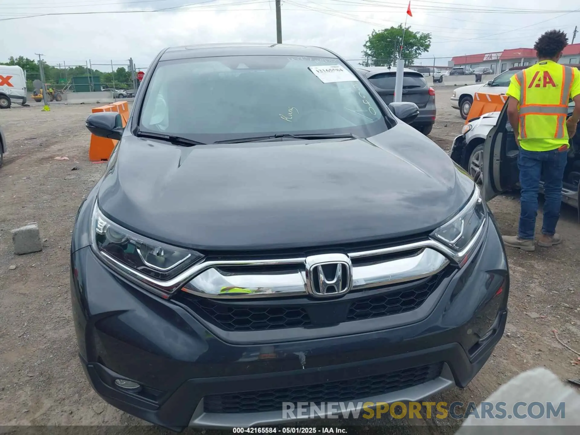 12 Photograph of a damaged car 5J6RW1H57KA035640 HONDA CR-V 2019