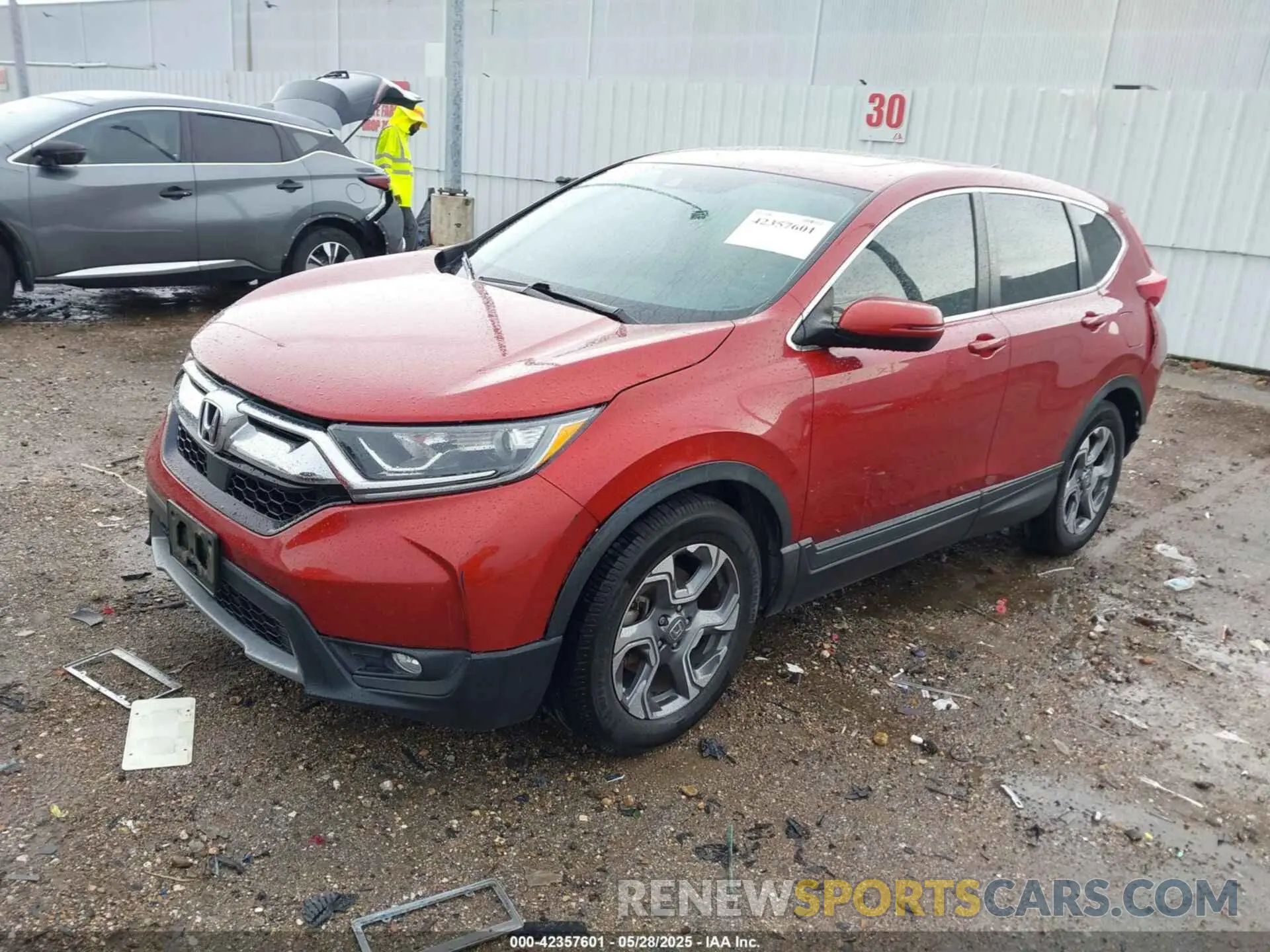 2 Photograph of a damaged car 5J6RW1H57KL002027 HONDA CR-V 2019