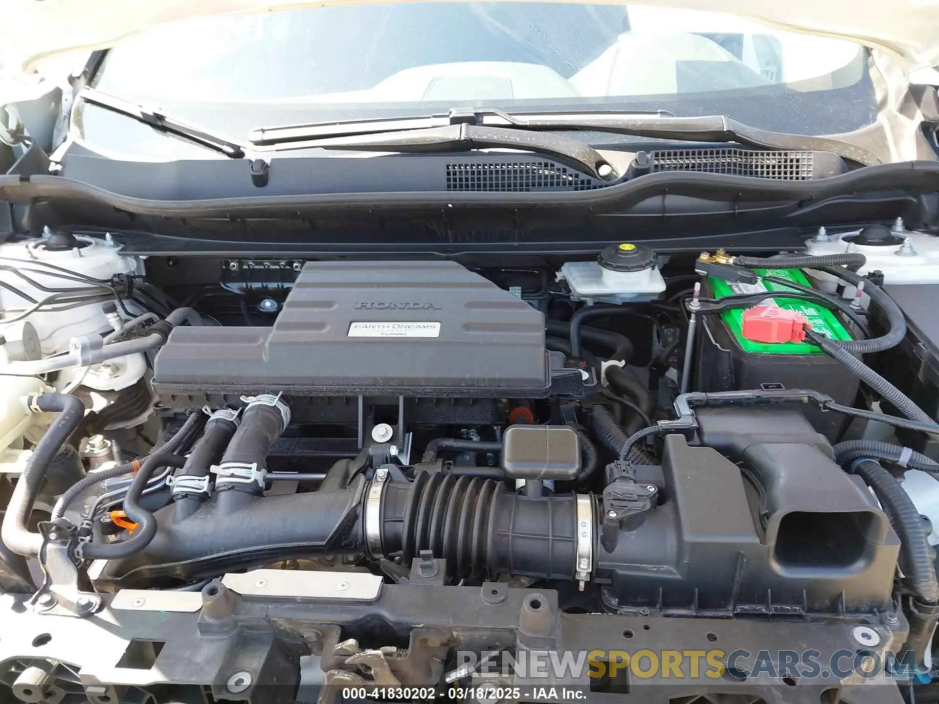 10 Photograph of a damaged car 5J6RW1H59KA012571 HONDA CR-V 2019