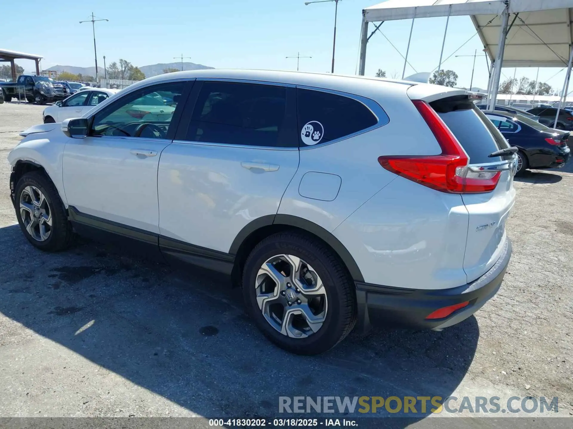 3 Photograph of a damaged car 5J6RW1H59KA012571 HONDA CR-V 2019