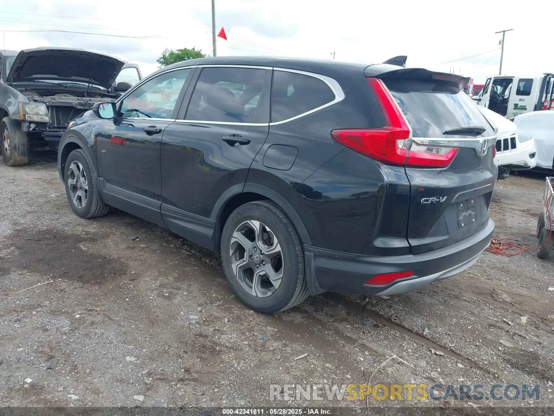 3 Photograph of a damaged car 5J6RW1H59KA025062 HONDA CR-V 2019