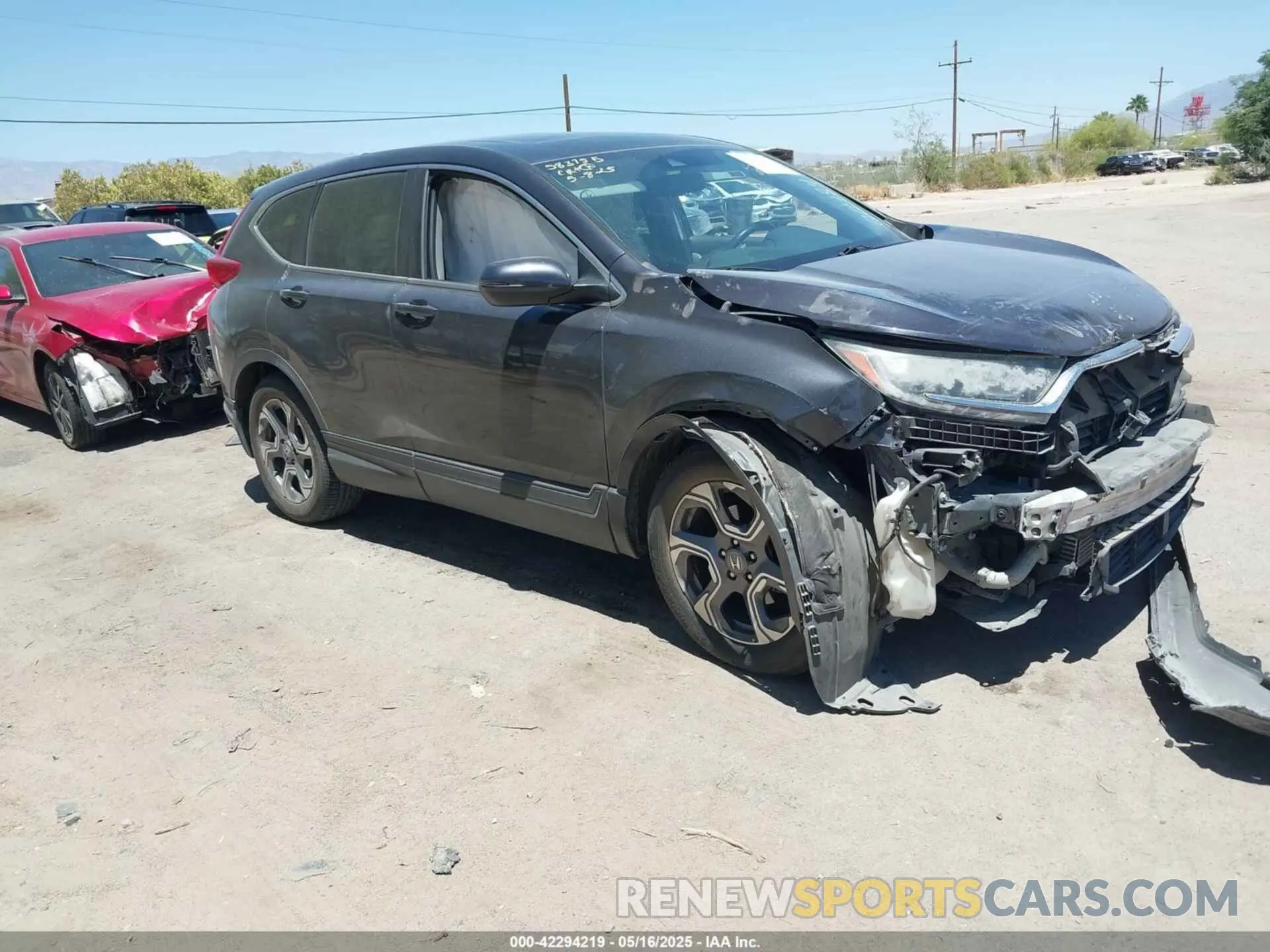 1 Photograph of a damaged car 5J6RW1H83KA004847 HONDA CR-V 2019