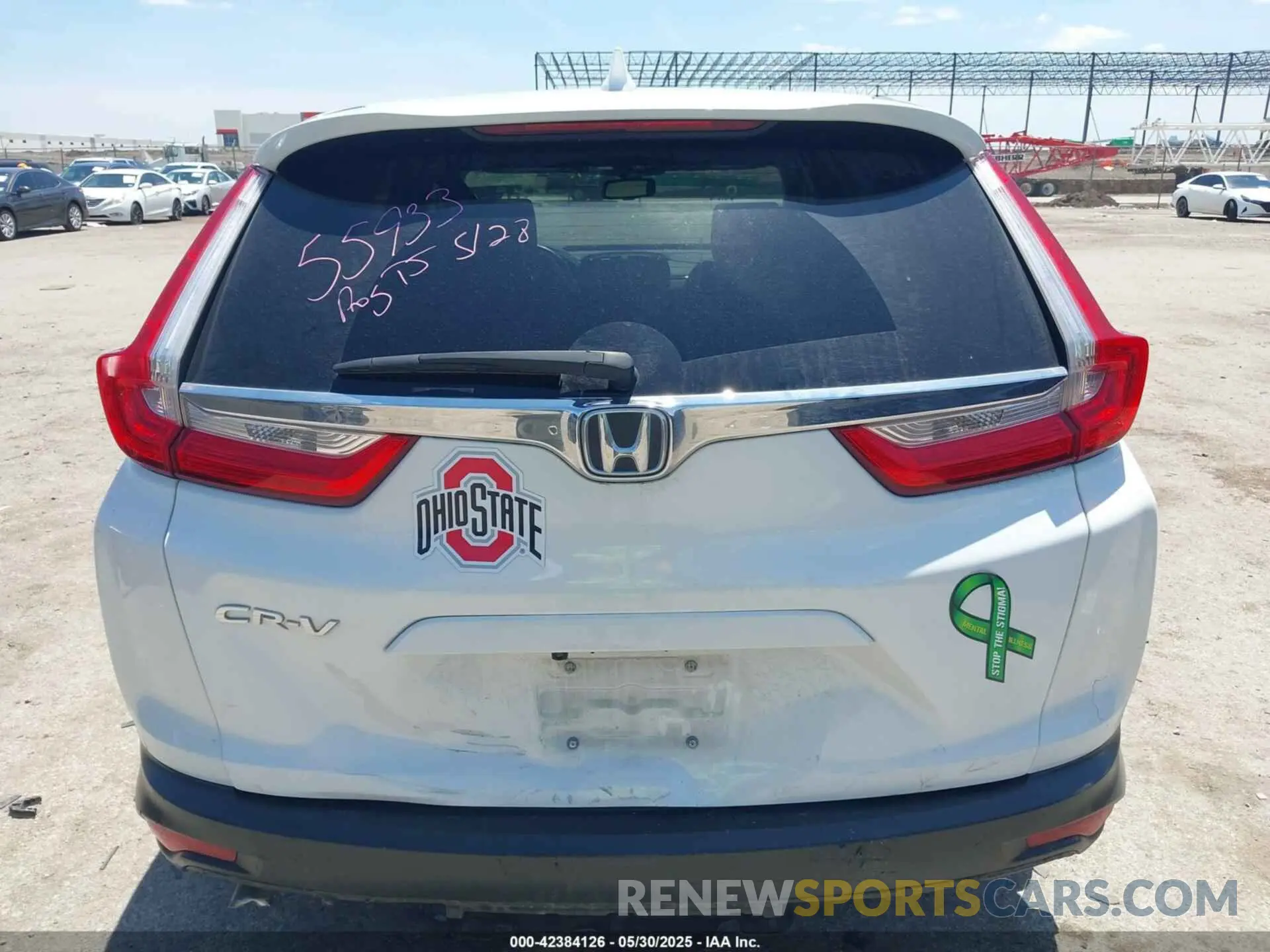 17 Photograph of a damaged car 5J6RW1H83KA037122 HONDA CR-V 2019