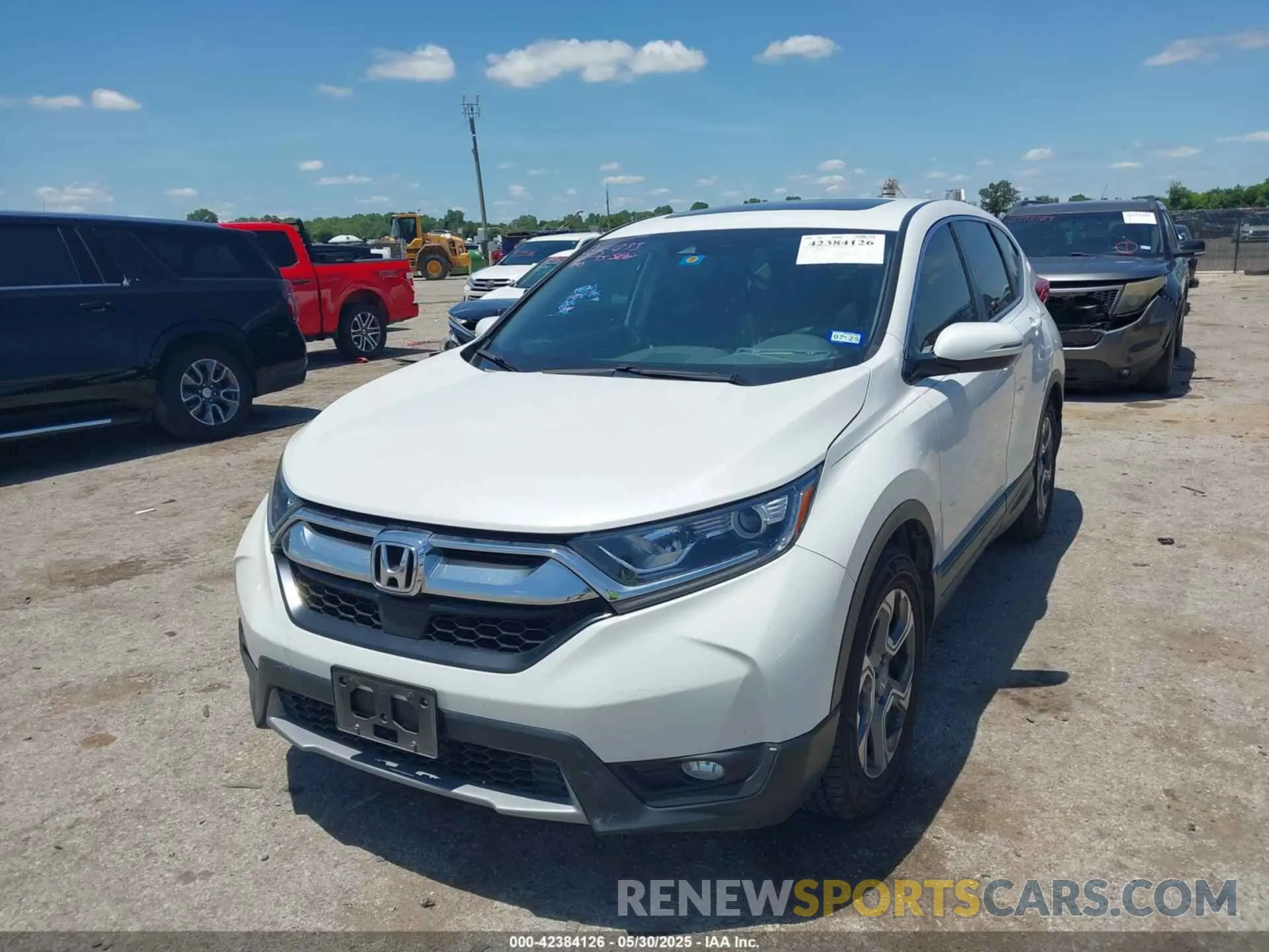 2 Photograph of a damaged car 5J6RW1H83KA037122 HONDA CR-V 2019