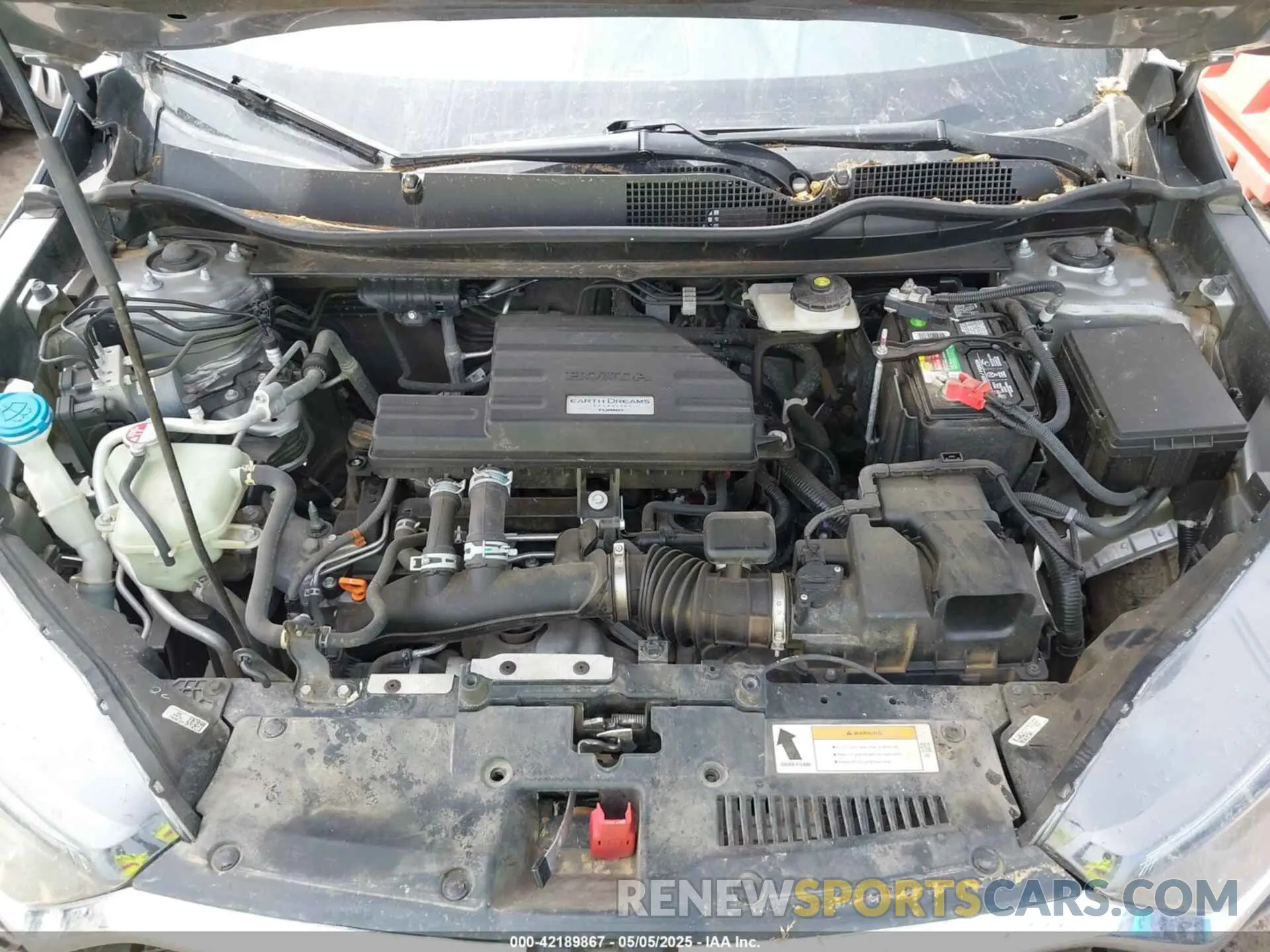 10 Photograph of a damaged car 5J6RW1H84KA017039 HONDA CR-V 2019