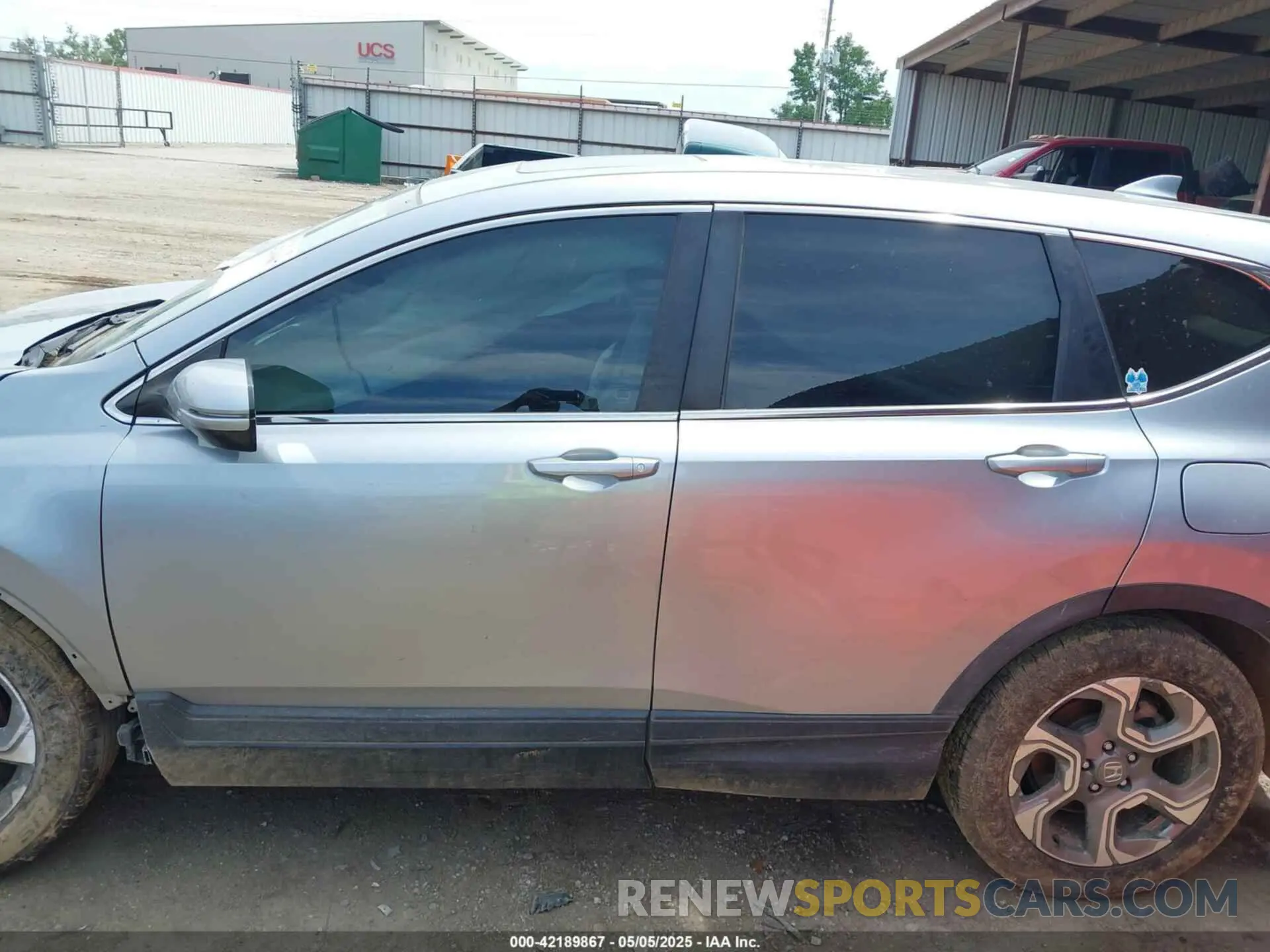 15 Photograph of a damaged car 5J6RW1H84KA017039 HONDA CR-V 2019
