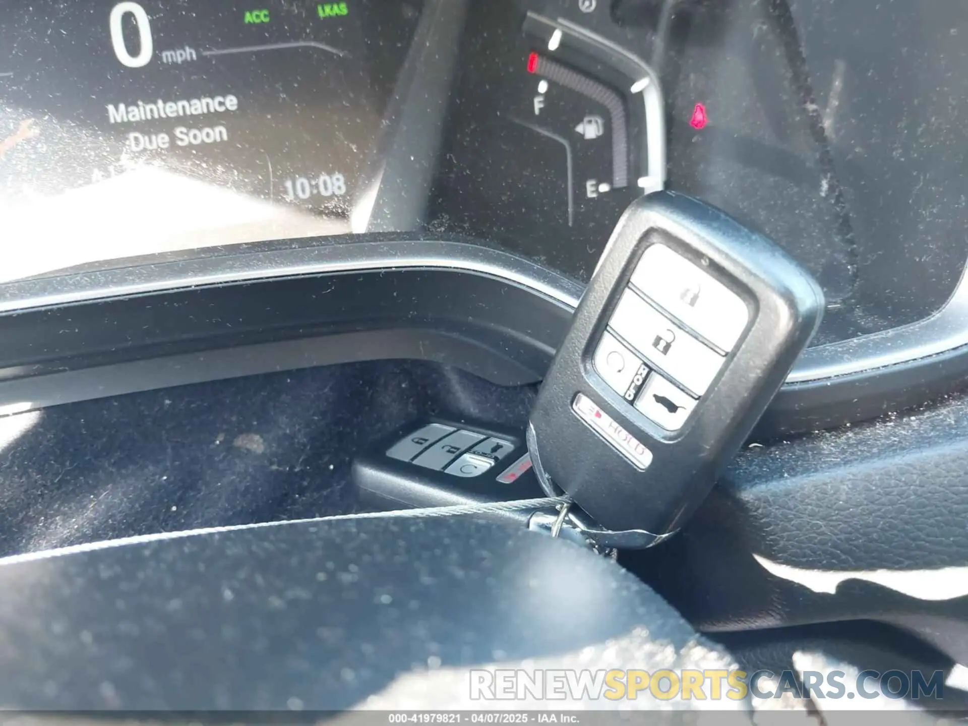 11 Photograph of a damaged car 5J6RW1H87KL005794 HONDA CR-V 2019