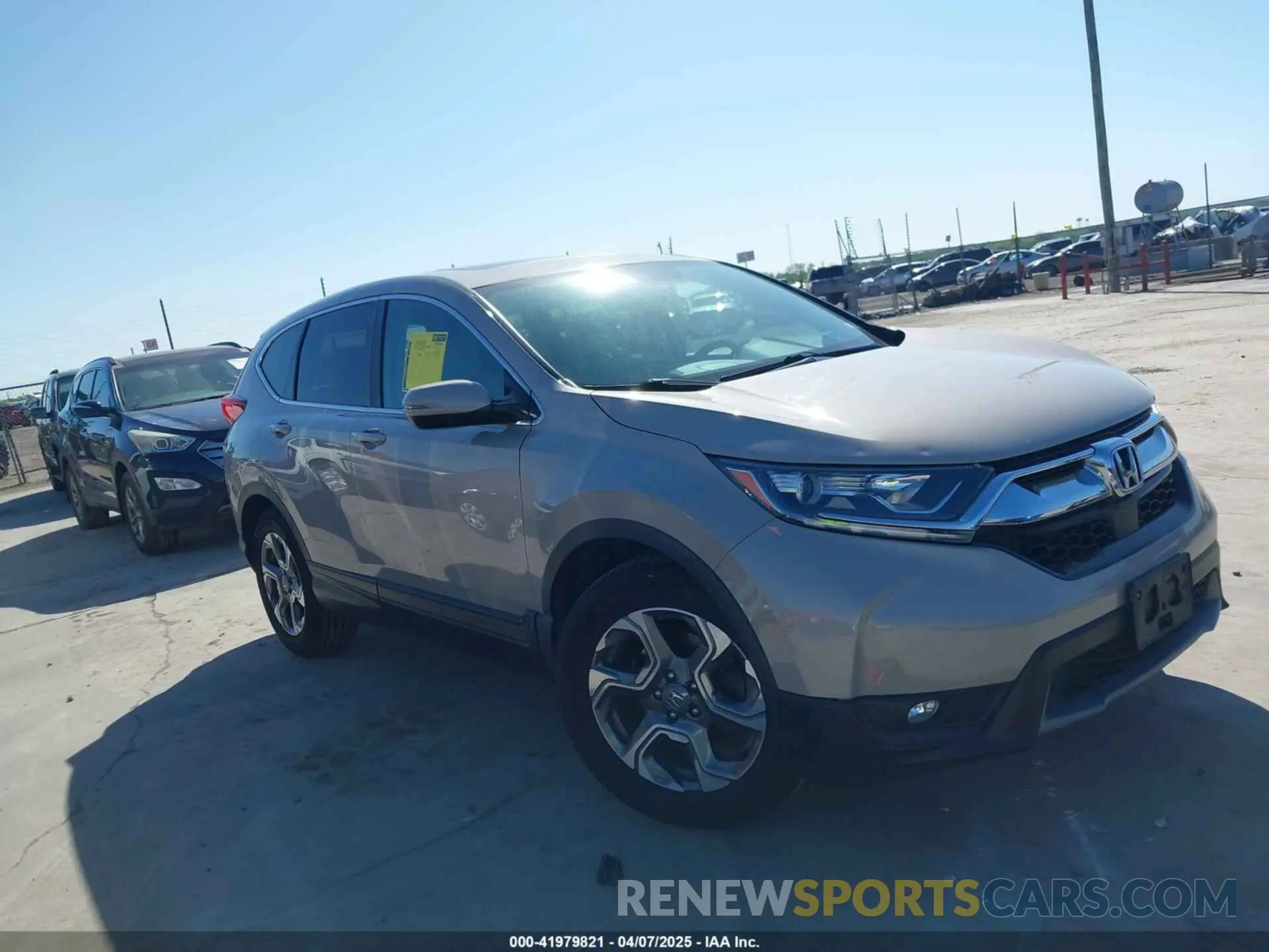 13 Photograph of a damaged car 5J6RW1H87KL005794 HONDA CR-V 2019