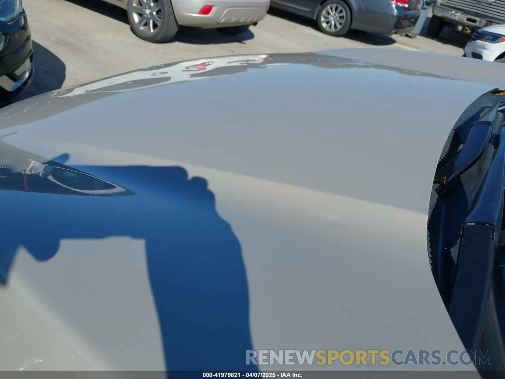 6 Photograph of a damaged car 5J6RW1H87KL005794 HONDA CR-V 2019