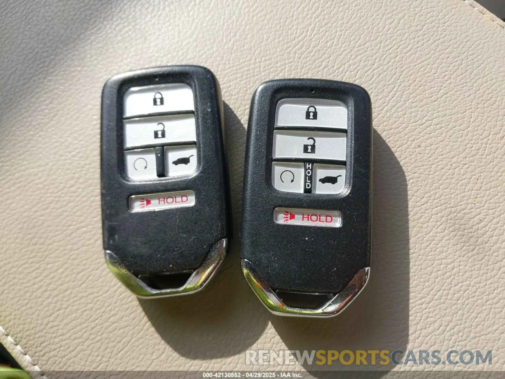 11 Photograph of a damaged car 5J6RW1H87KL006234 HONDA CR-V 2019