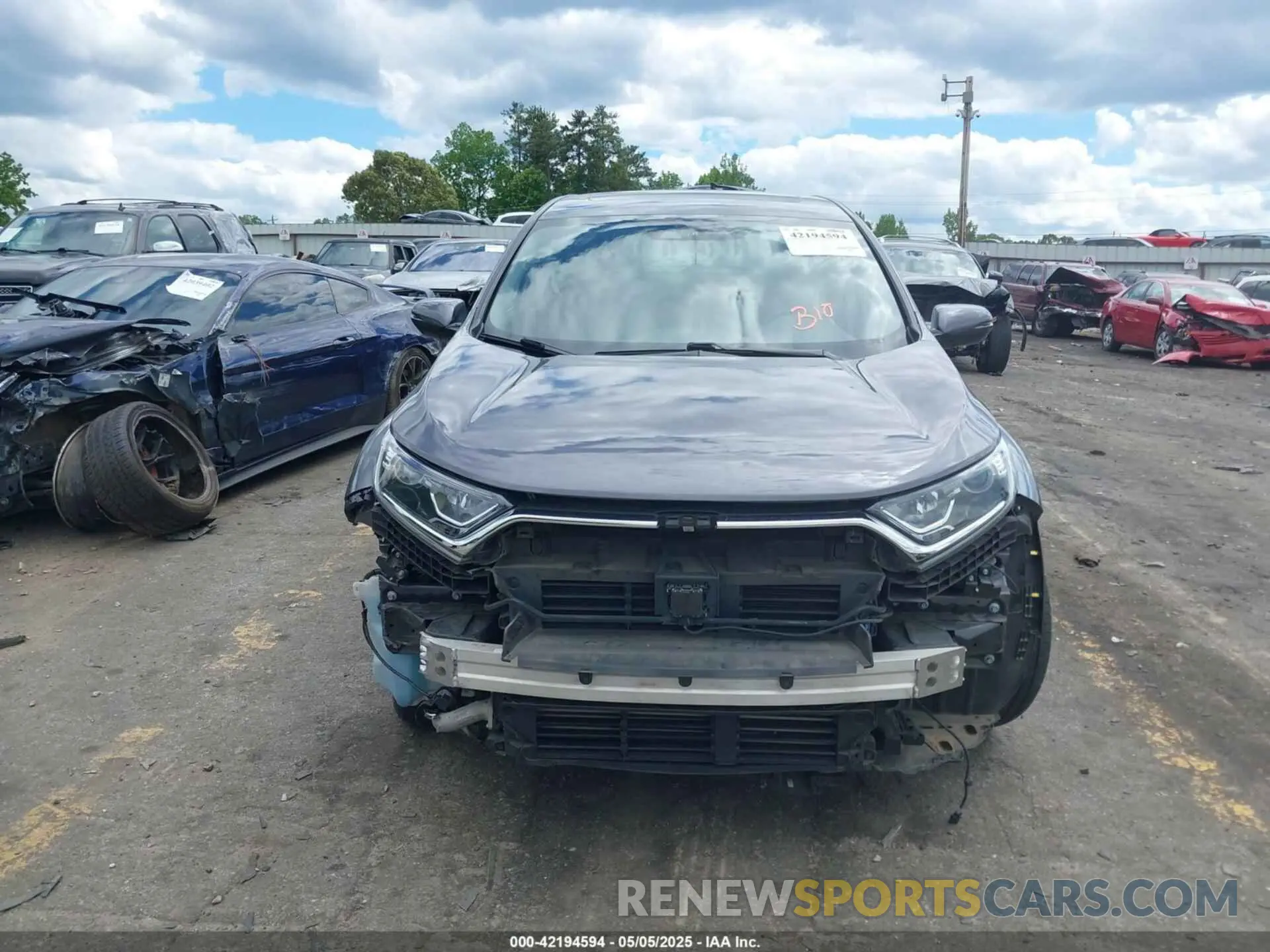 12 Photograph of a damaged car 5J6RW1H88KA027153 HONDA CR-V 2019
