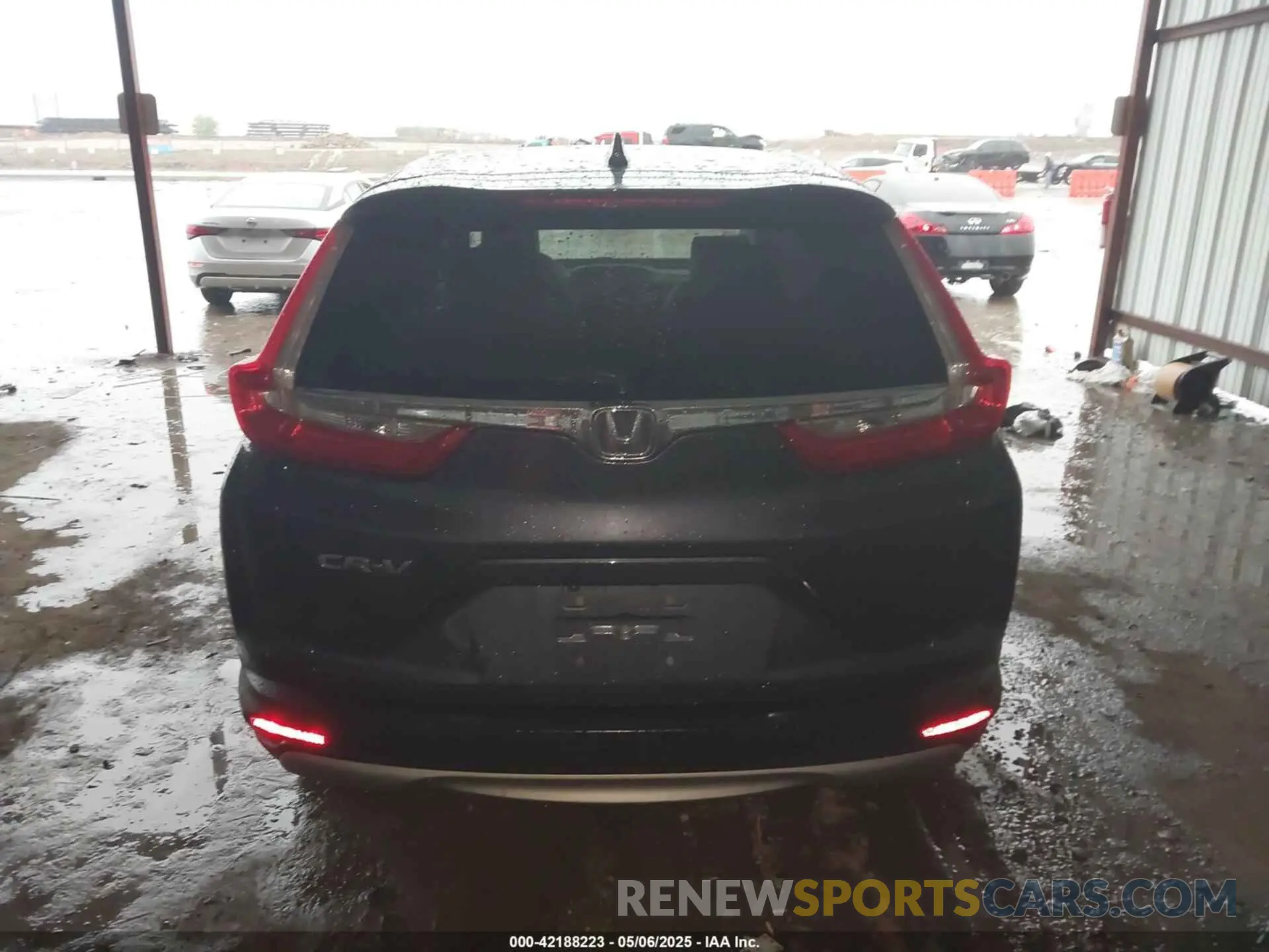 16 Photograph of a damaged car 5J6RW1H88KA046723 HONDA CR-V 2019