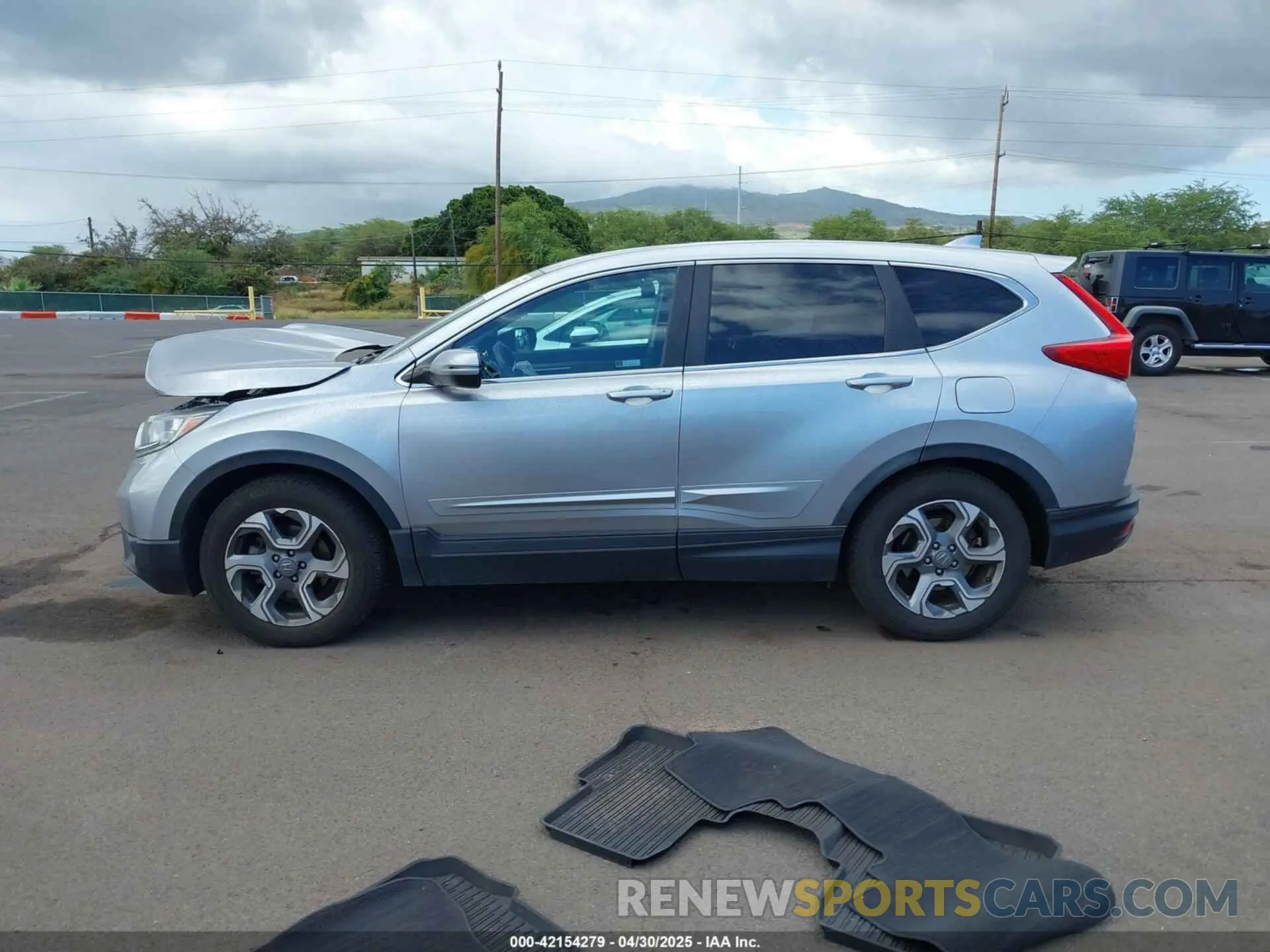 15 Photograph of a damaged car 5J6RW1H89KA046228 HONDA CR-V 2019