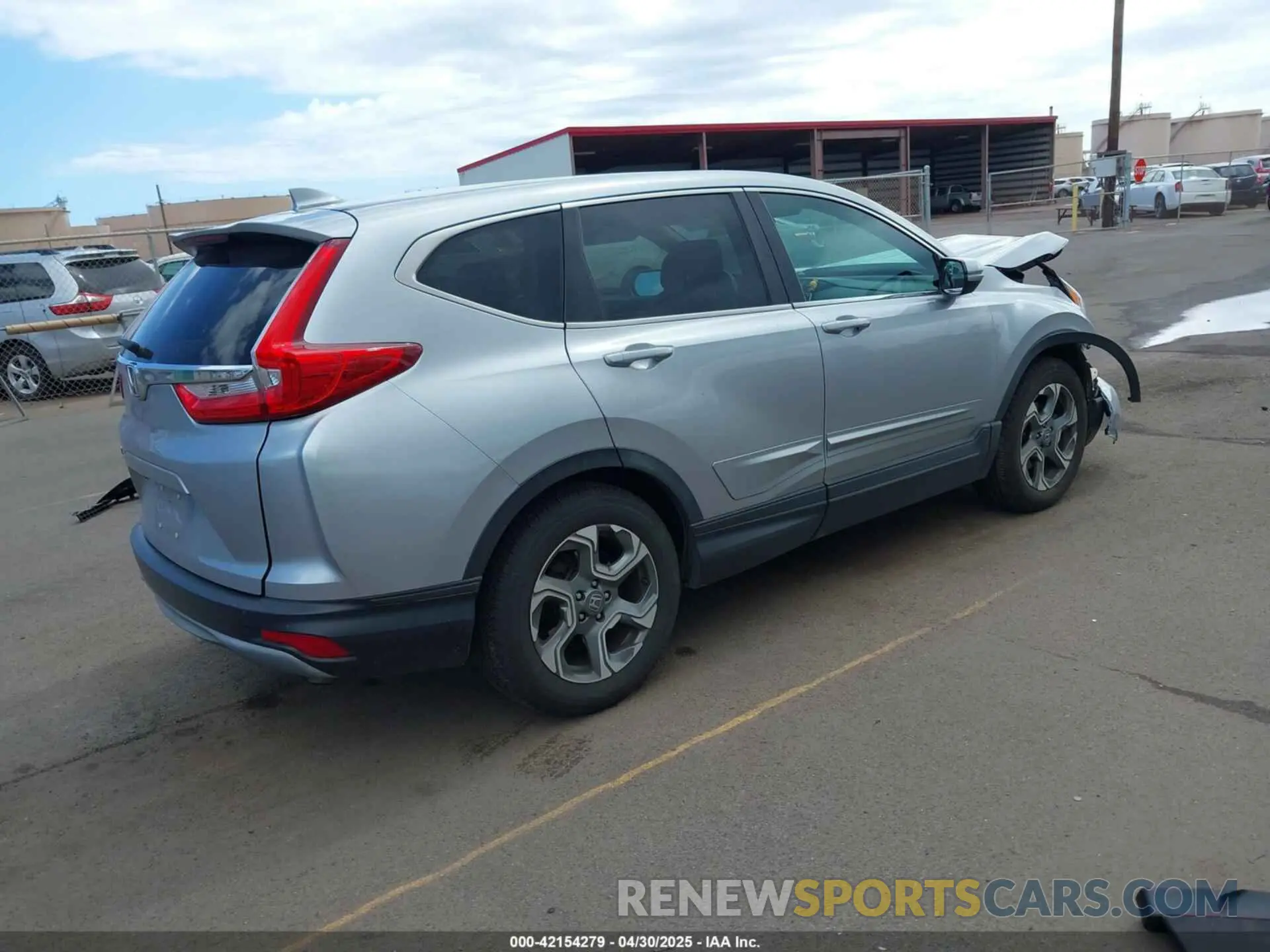 4 Photograph of a damaged car 5J6RW1H89KA046228 HONDA CR-V 2019