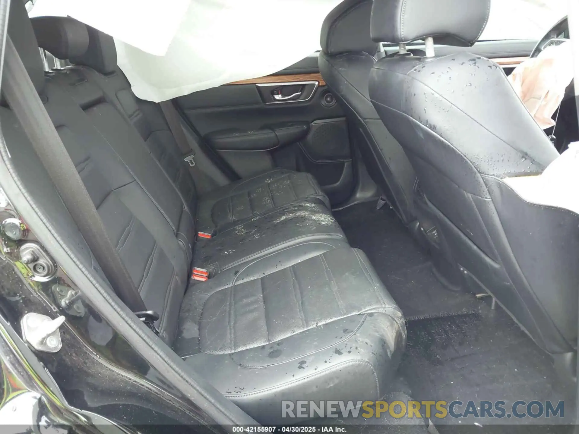 8 Photograph of a damaged car 5J6RW1H8XKA001475 HONDA CR-V 2019