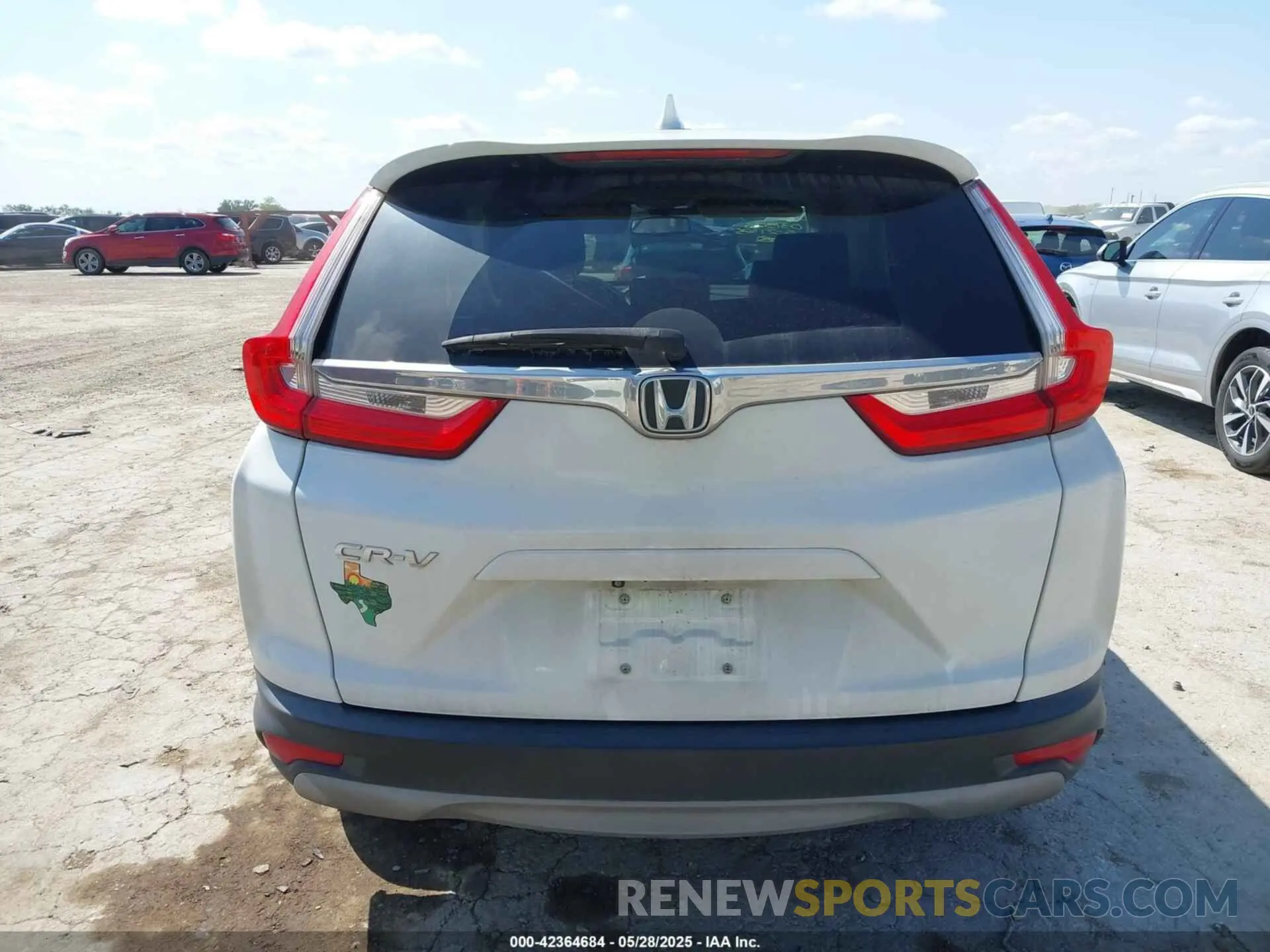 15 Photograph of a damaged car 5J6RW1H8XKA031320 HONDA CR-V 2019