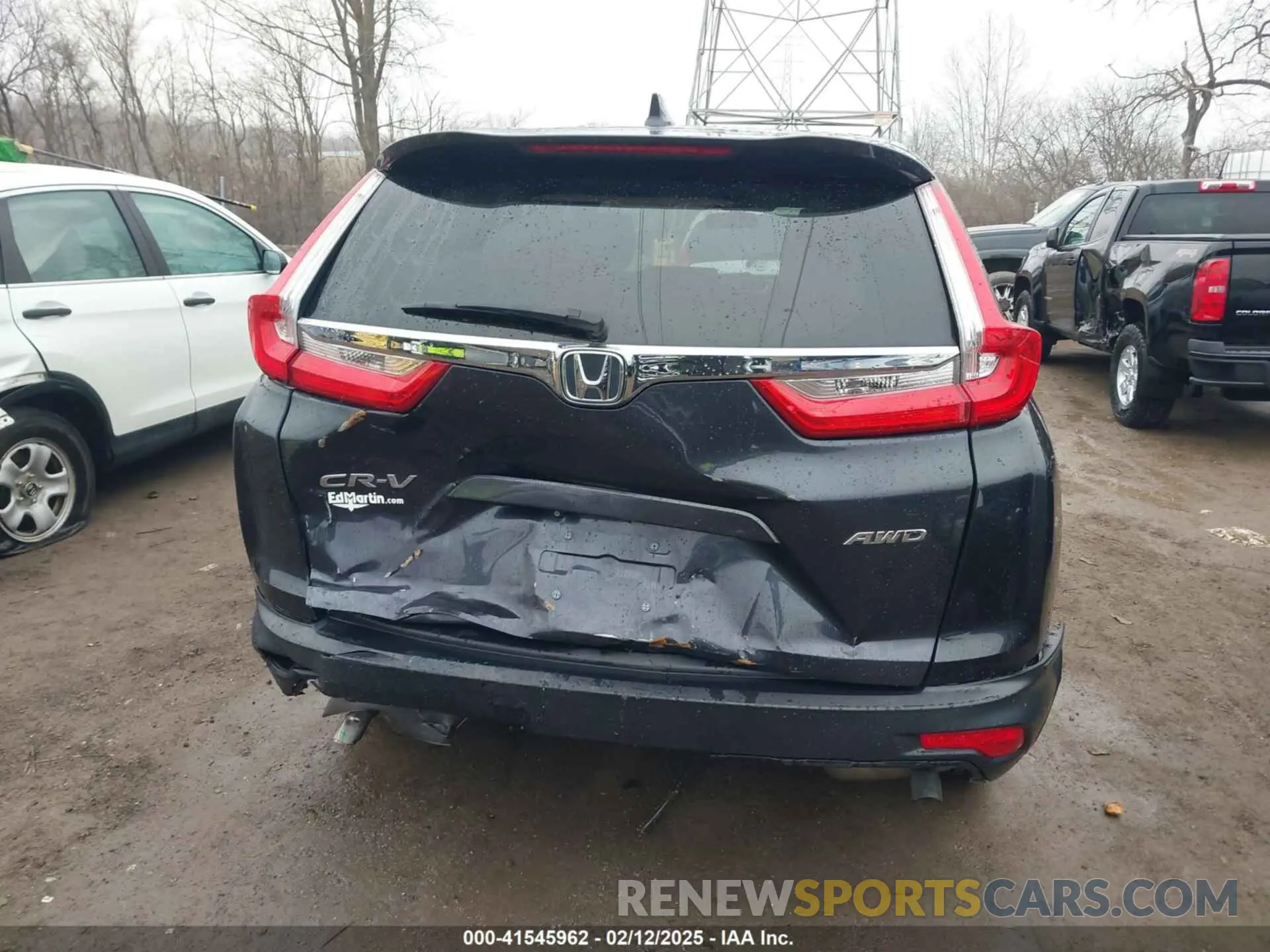 6 Photograph of a damaged car 5J6RW2H50KA011430 HONDA CR-V 2019