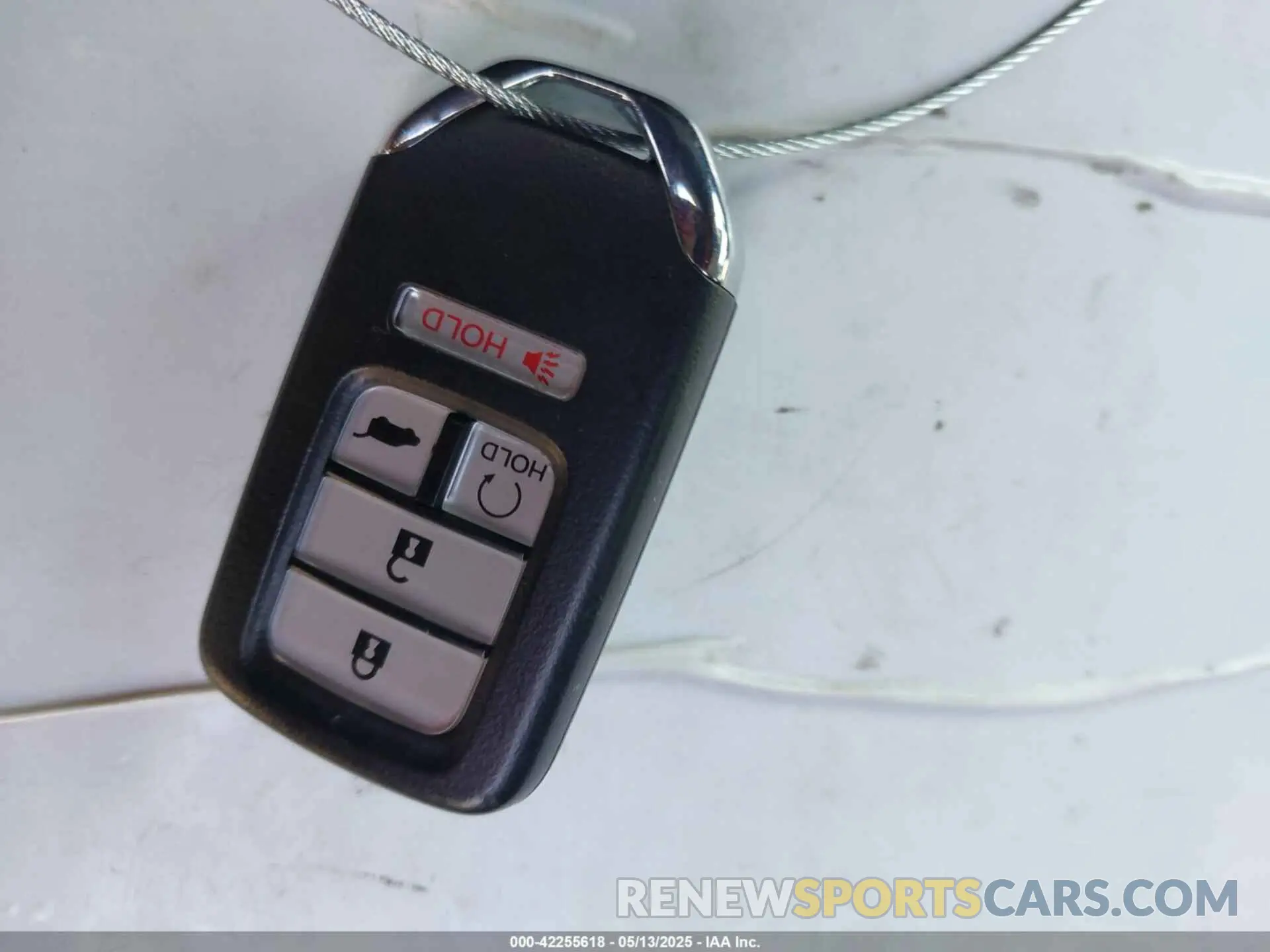 11 Photograph of a damaged car 5J6RW2H52KL012177 HONDA CR-V 2019