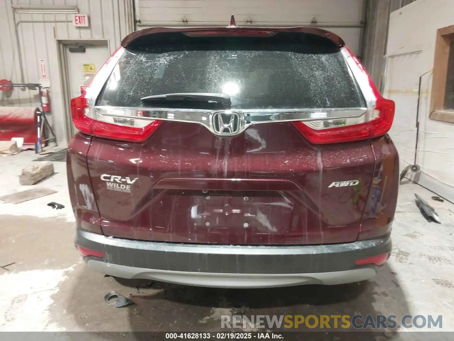 16 Photograph of a damaged car 5J6RW2H52KL021297 HONDA CR-V 2019