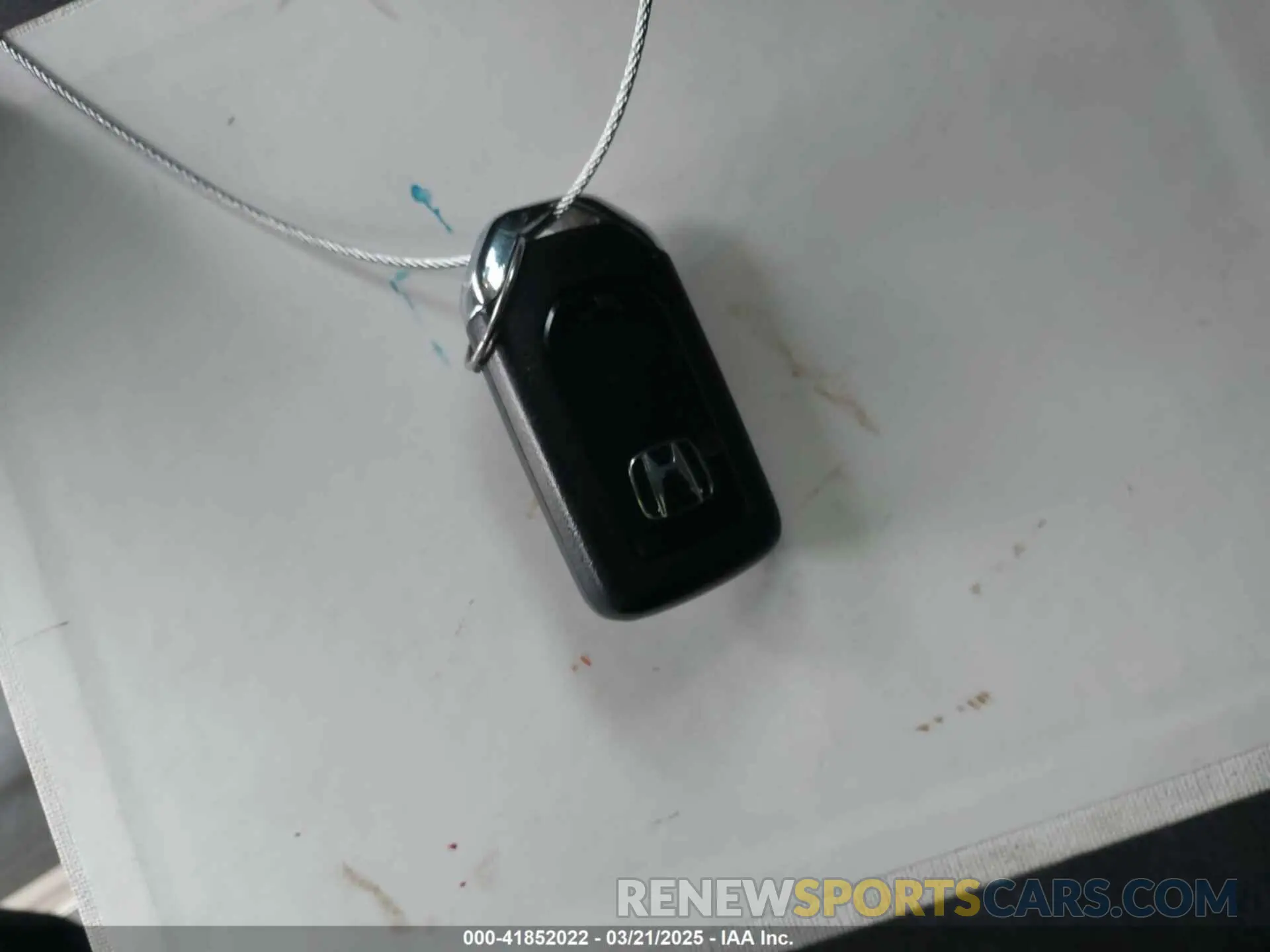 11 Photograph of a damaged car 5J6RW2H53KL019509 HONDA CR-V 2019