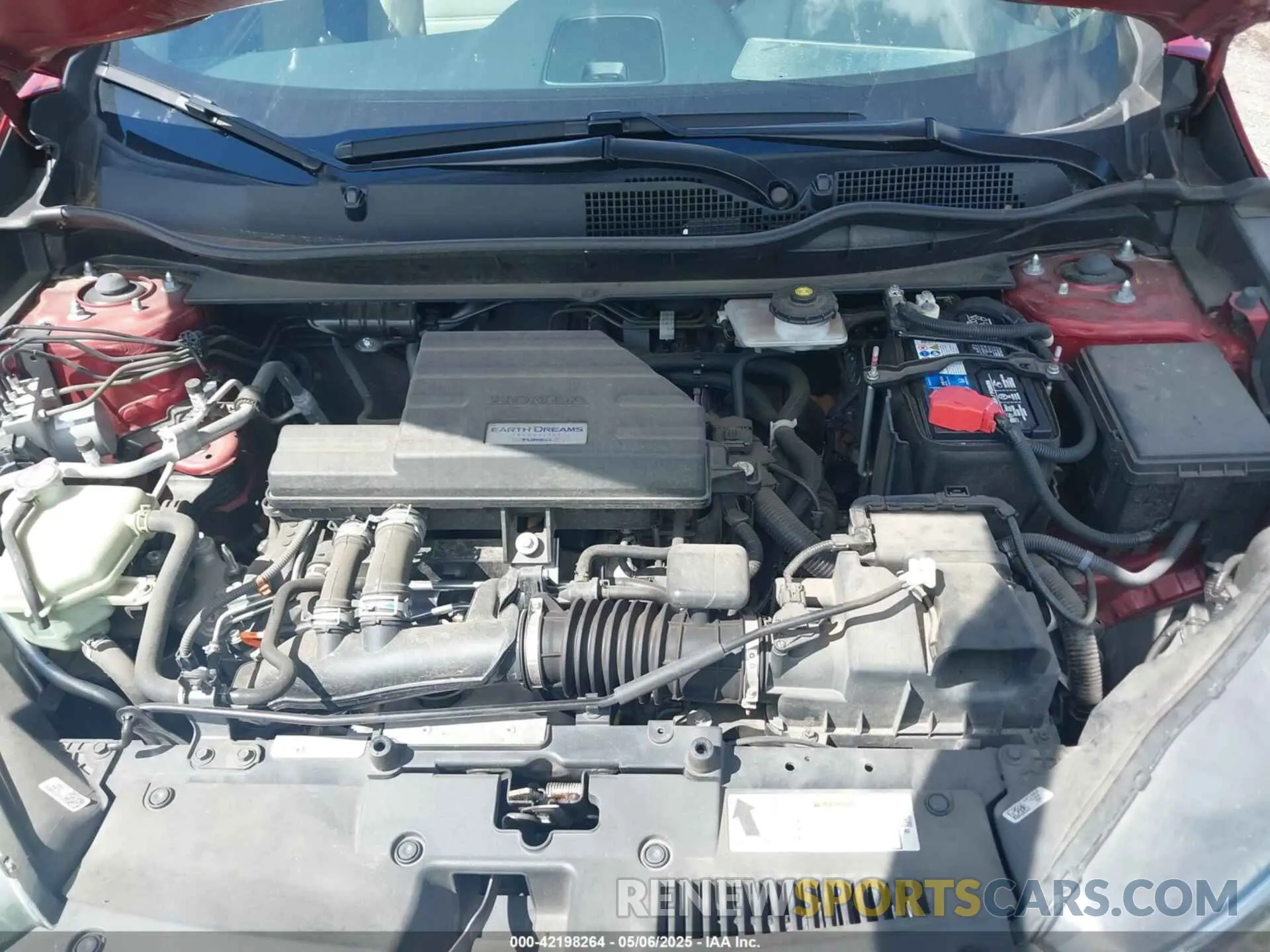 10 Photograph of a damaged car 5J6RW2H54KL017235 HONDA CR-V 2019