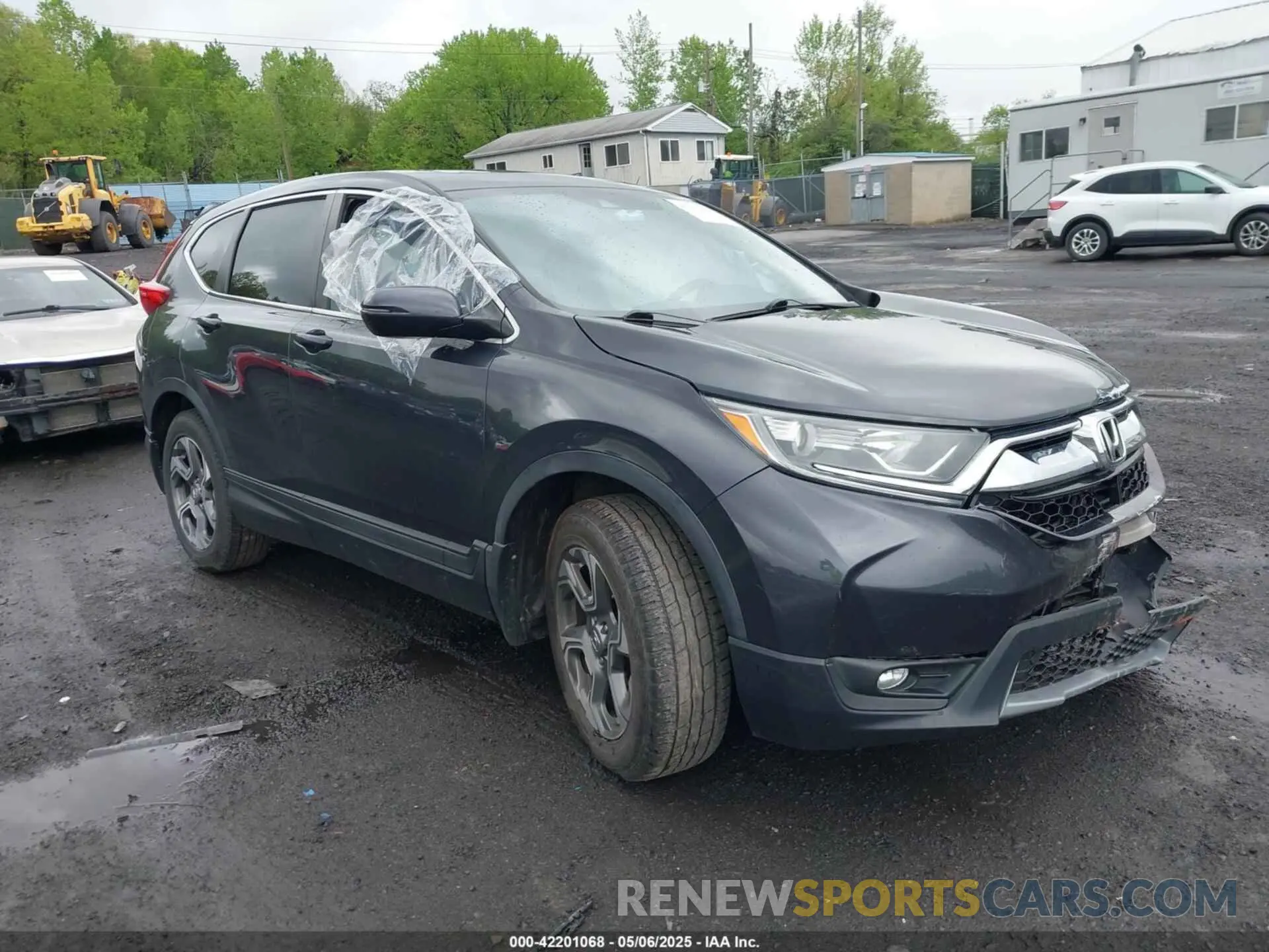 1 Photograph of a damaged car 5J6RW2H54KL034875 HONDA CR-V 2019