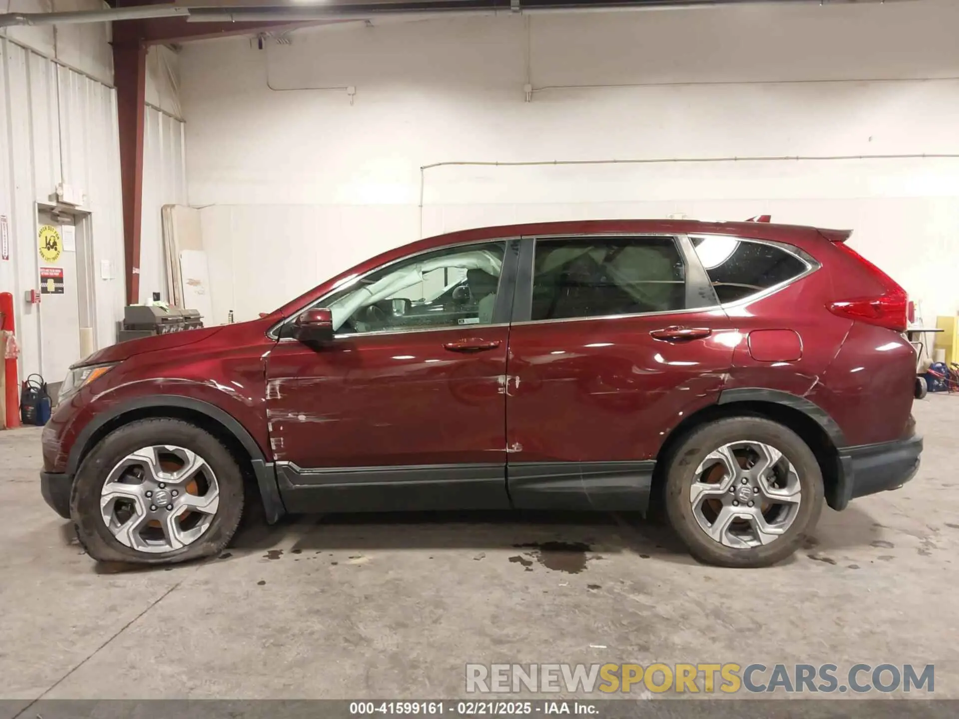 14 Photograph of a damaged car 5J6RW2H55KL021343 HONDA CR-V 2019