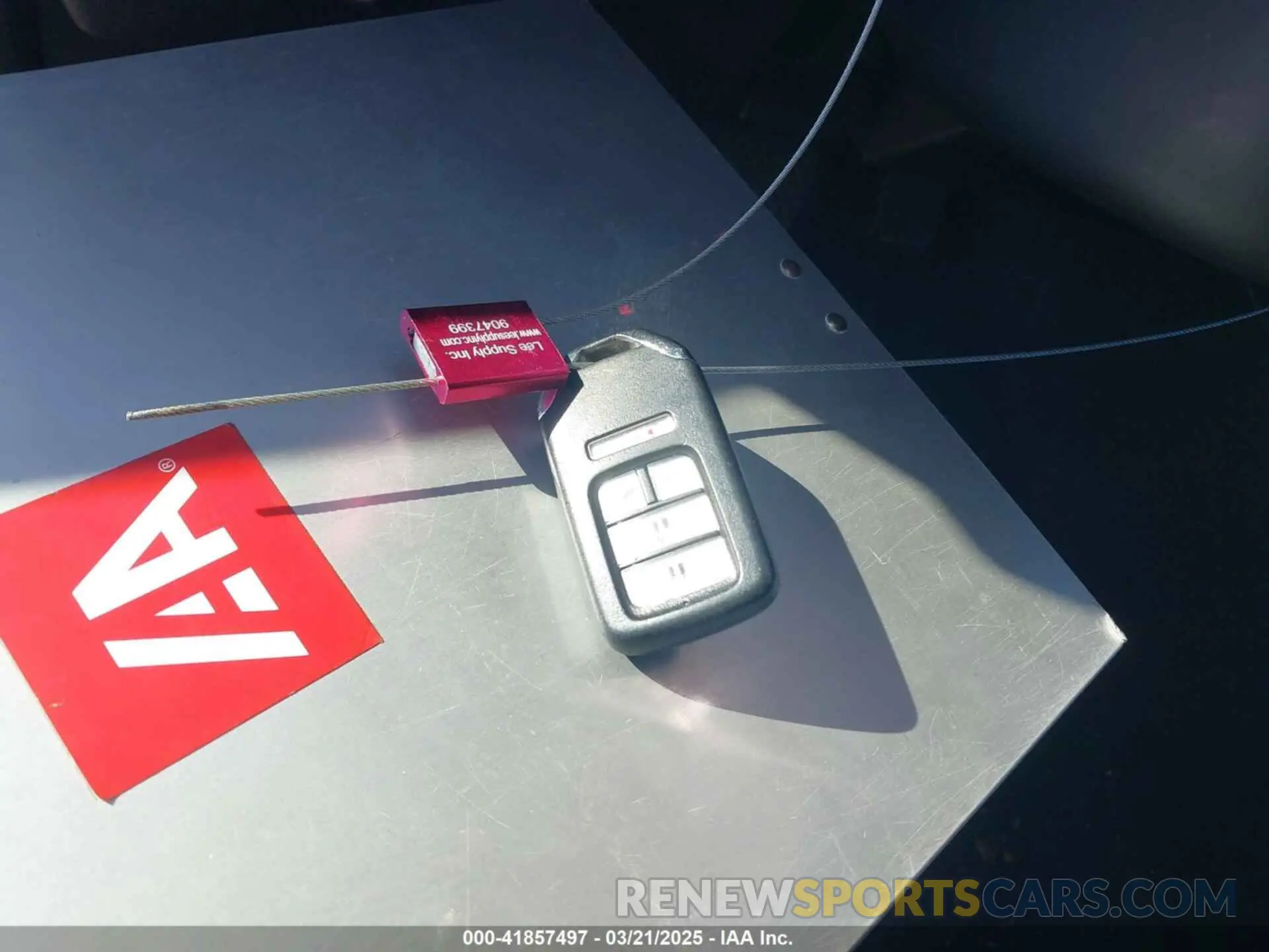 11 Photograph of a damaged car 5J6RW2H56KA020441 HONDA CR-V 2019